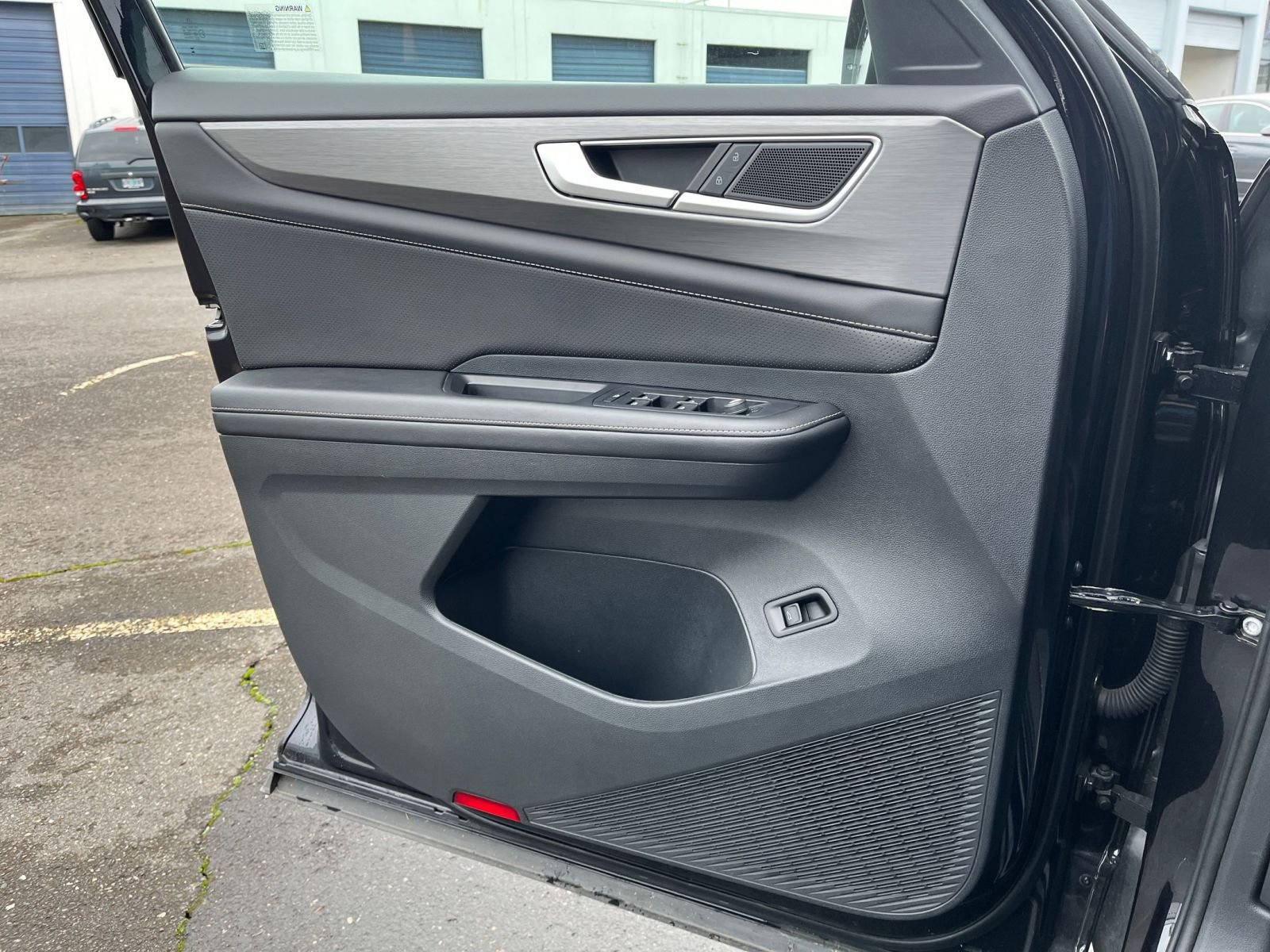 Thumbnail: 2025 Volkswagen Atlas - 21