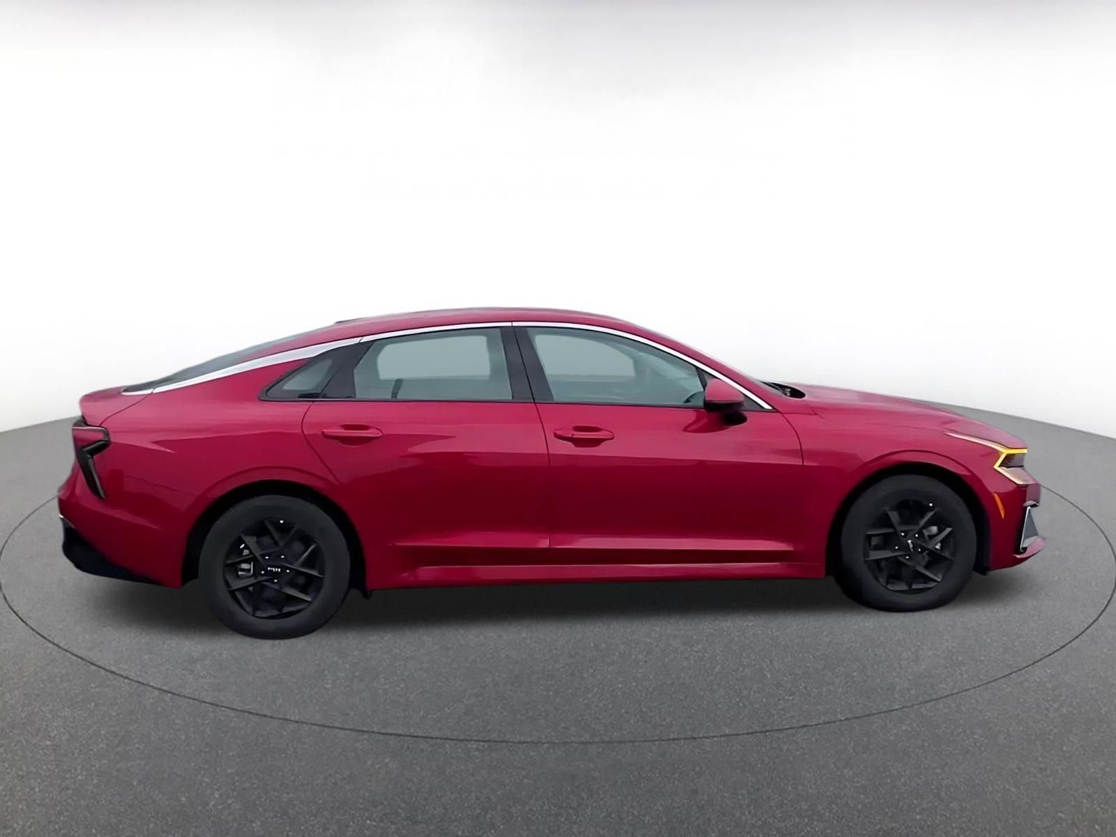 Thumbnail: 2025 Kia K5 - 14