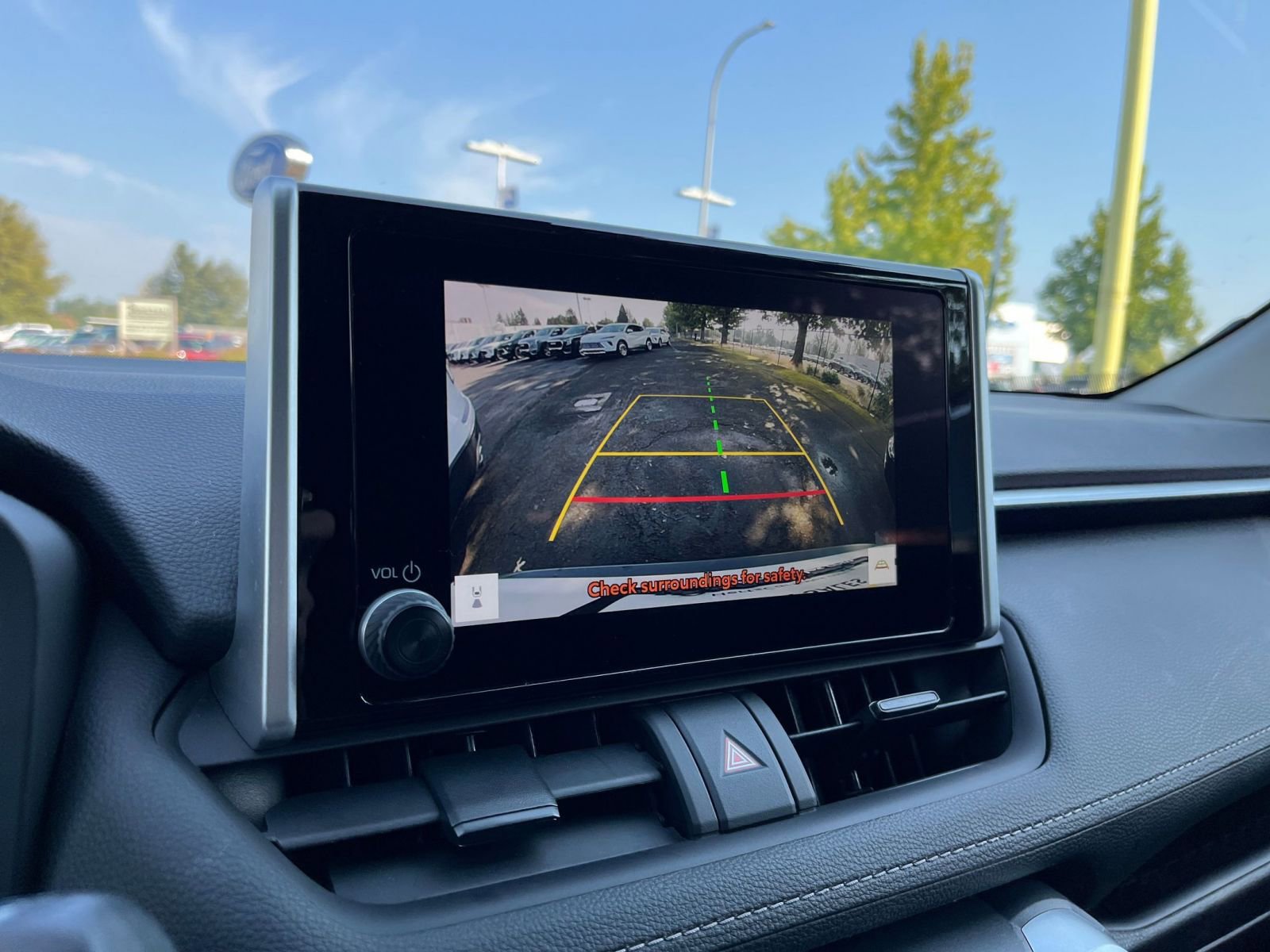 Thumbnail: 2024 Toyota RAV4 - 18