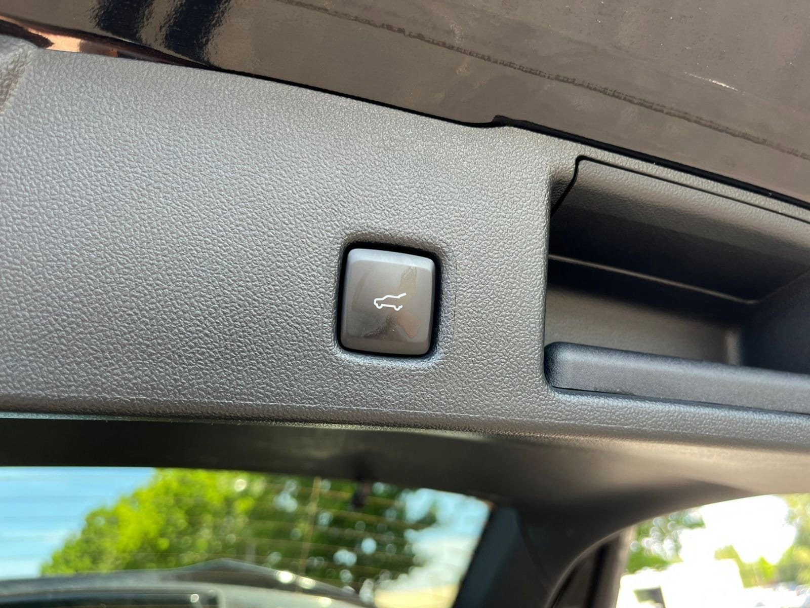 Thumbnail: 2024 Ford Escape - 24