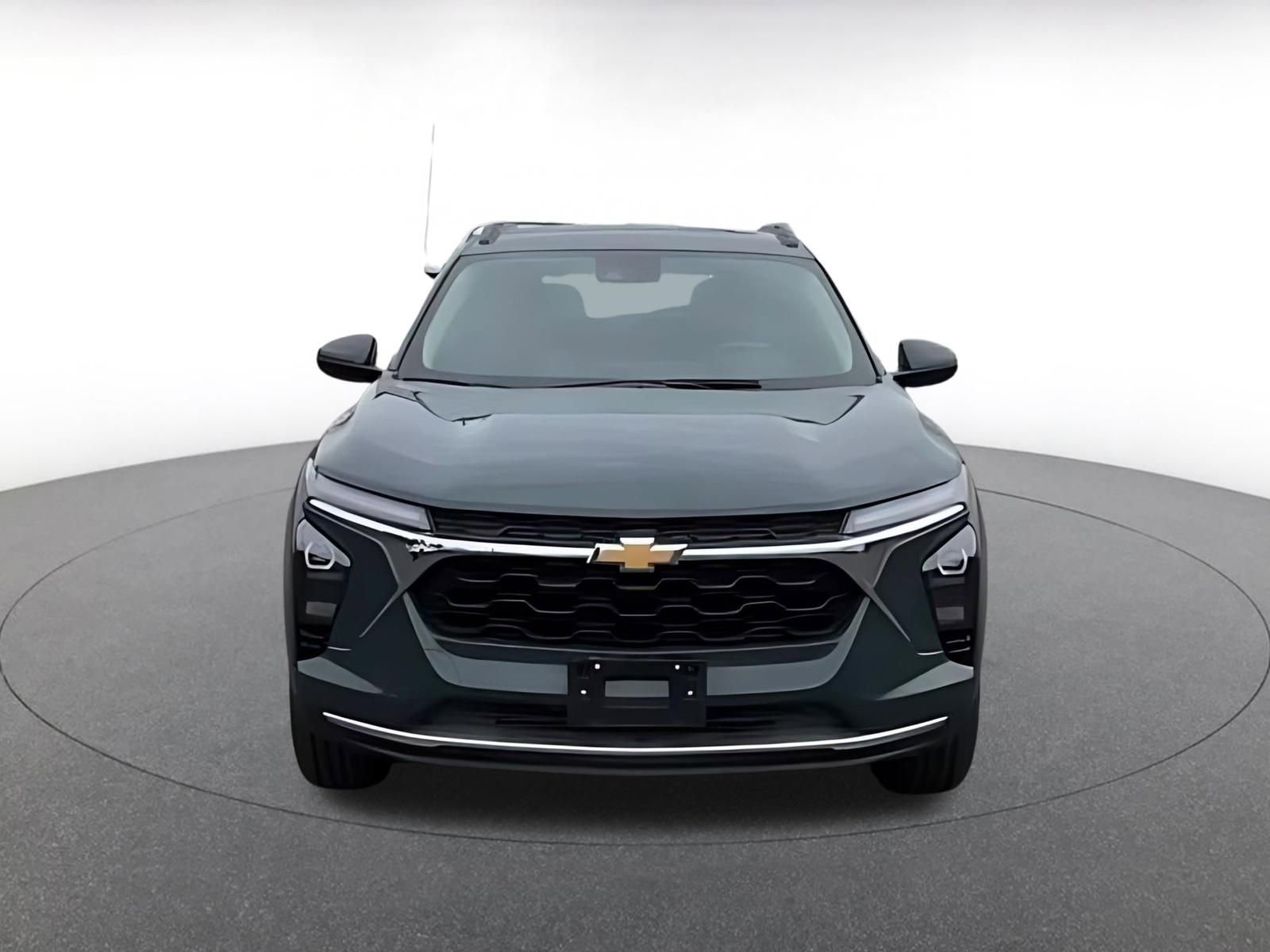 Thumbnail: 2025 Chevrolet Trax - 4