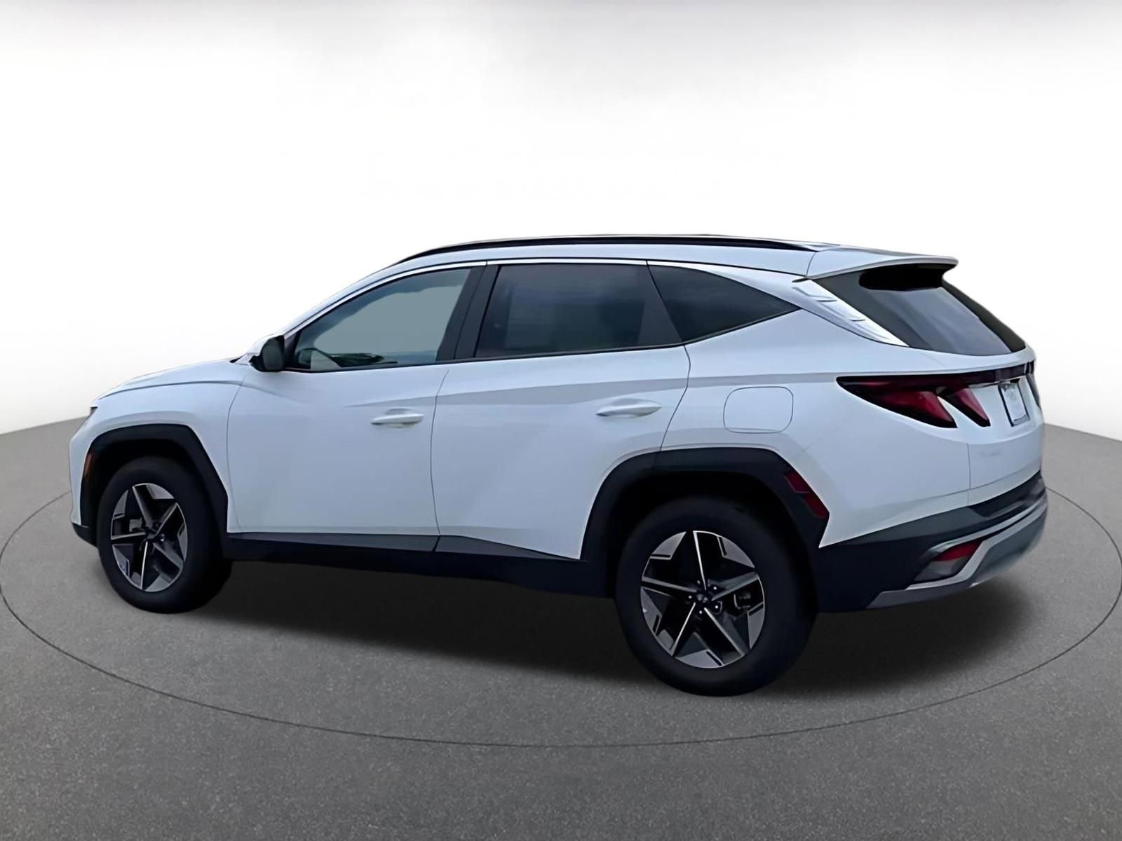 Thumbnail: 2025 Hyundai Tucson - 9