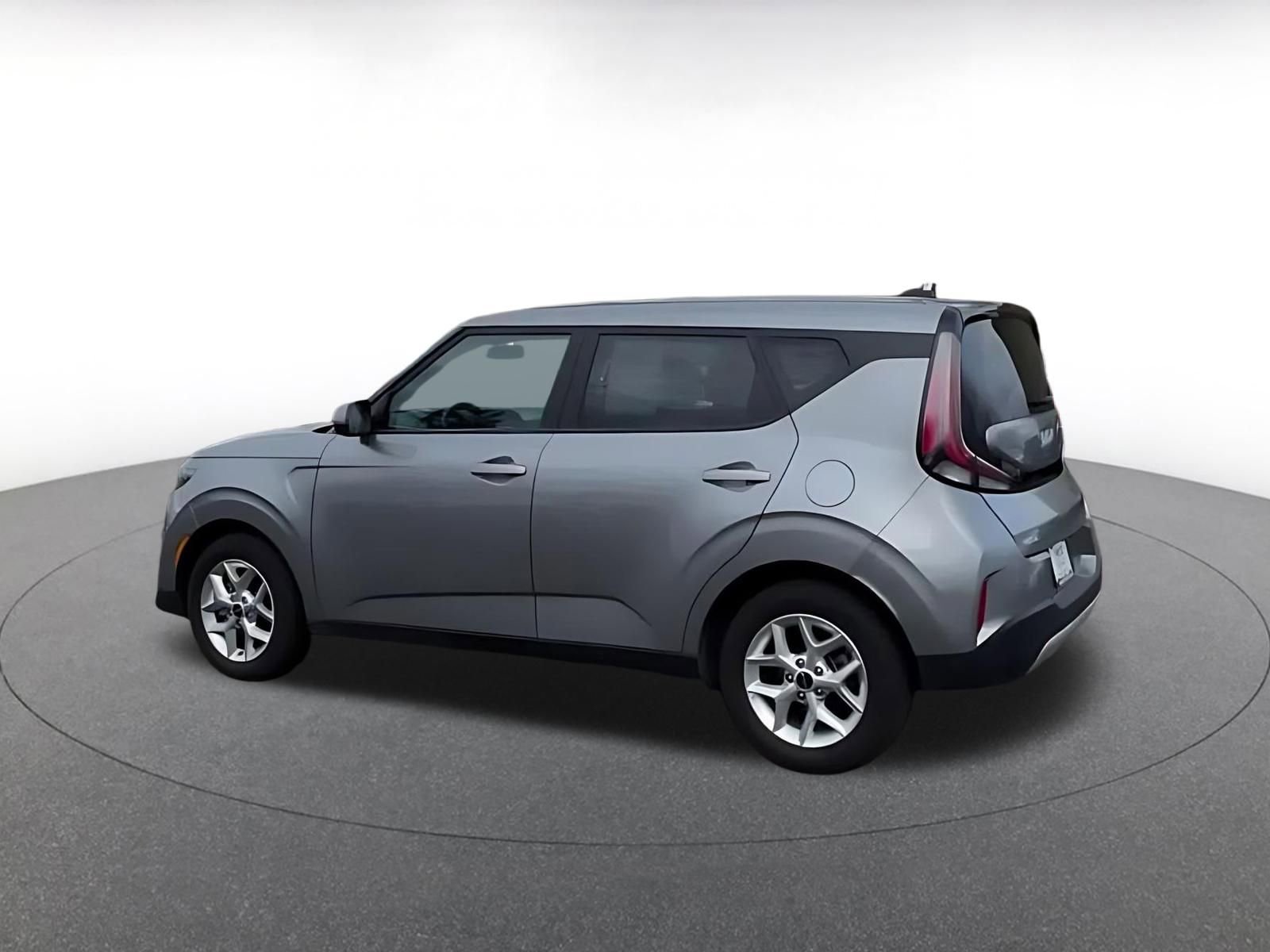 Thumbnail: 2025 Kia Soul - 10