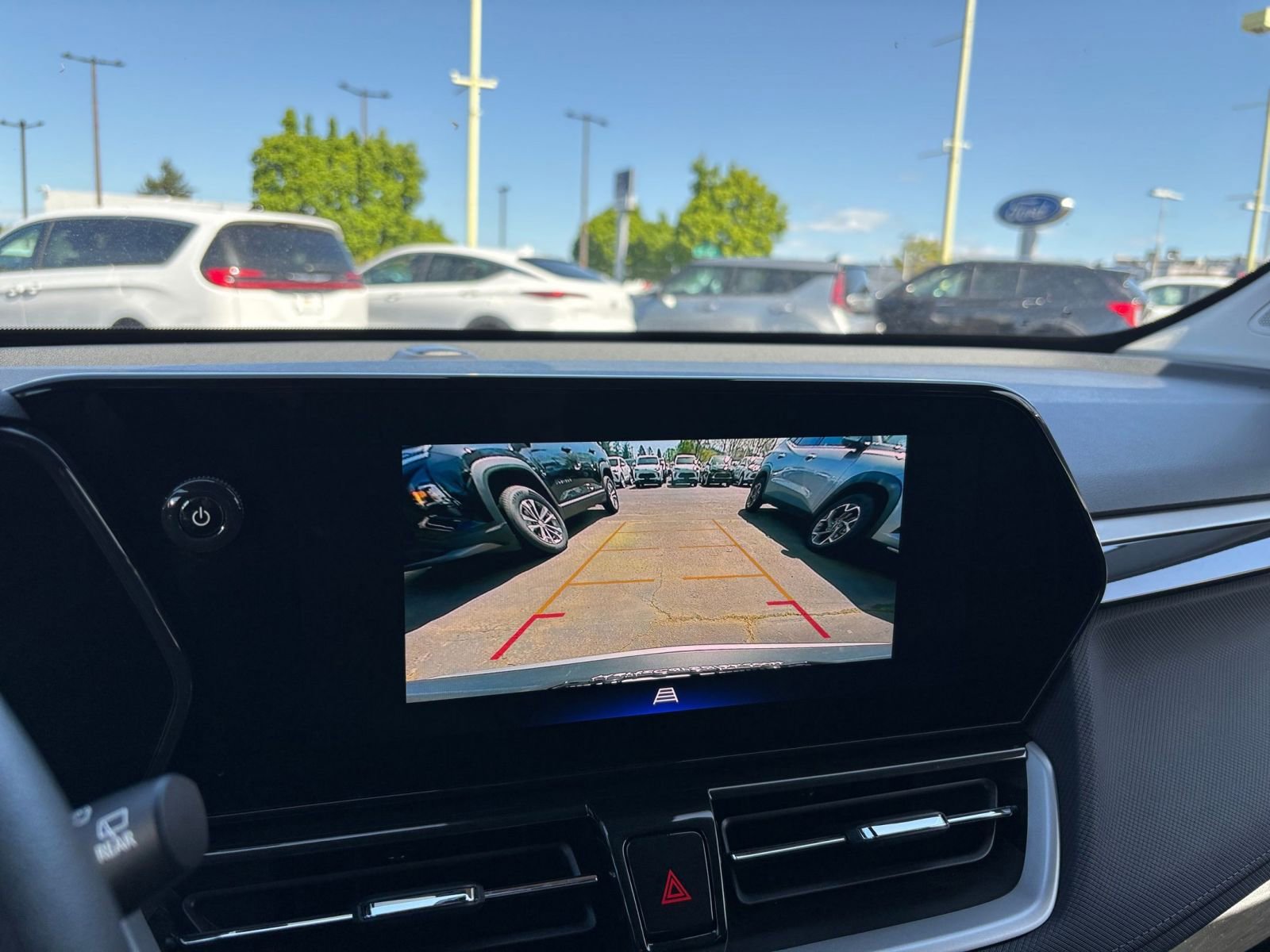 Thumbnail: 2025 Chevrolet TrailBlazer - 22