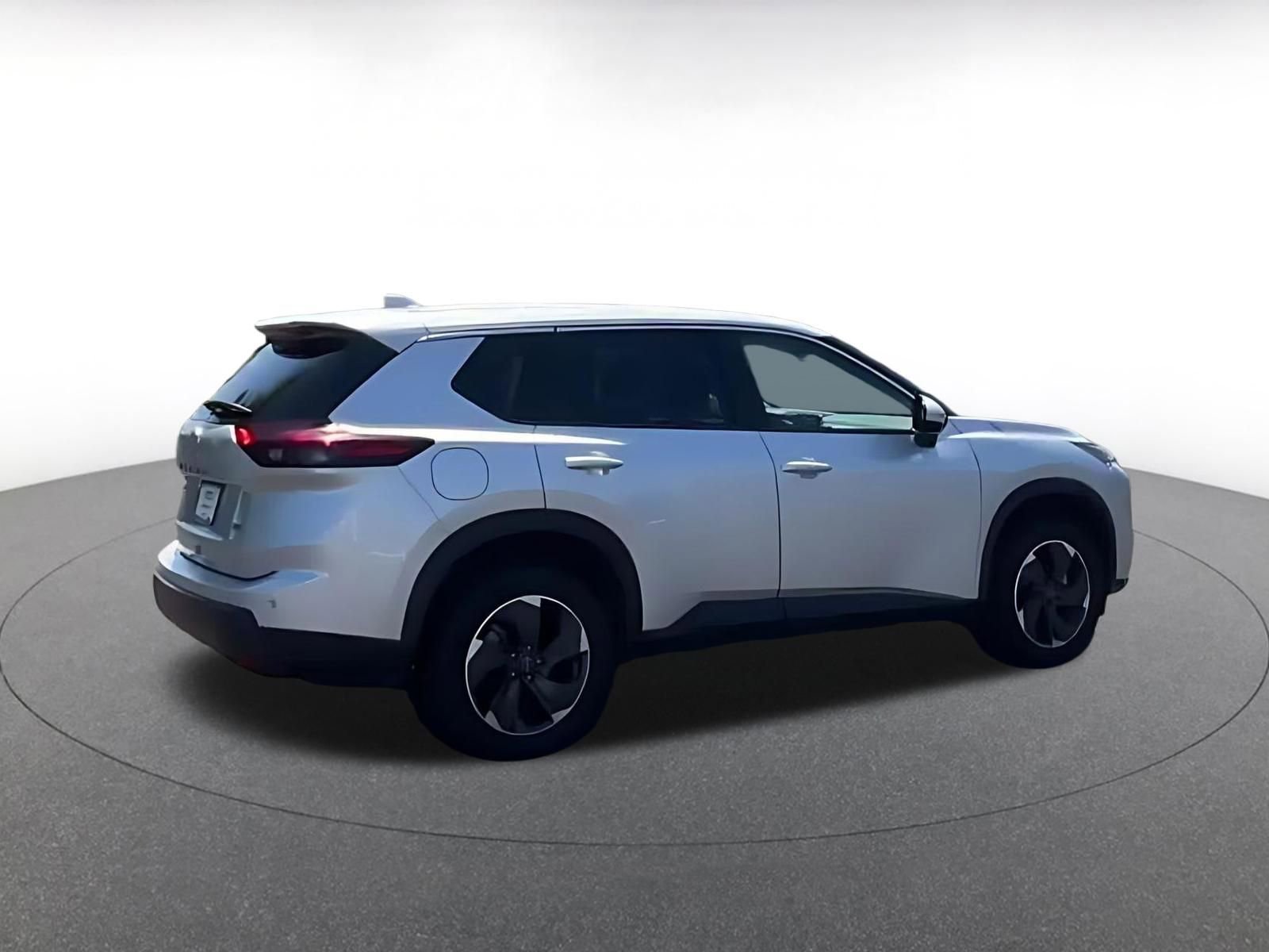 Thumbnail: 2025 Nissan Rogue - 15