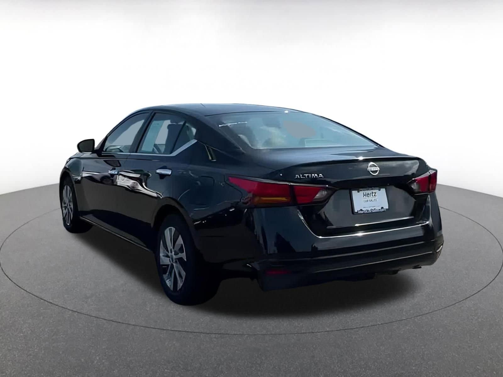 Thumbnail: 2023 Nissan Altima - 12