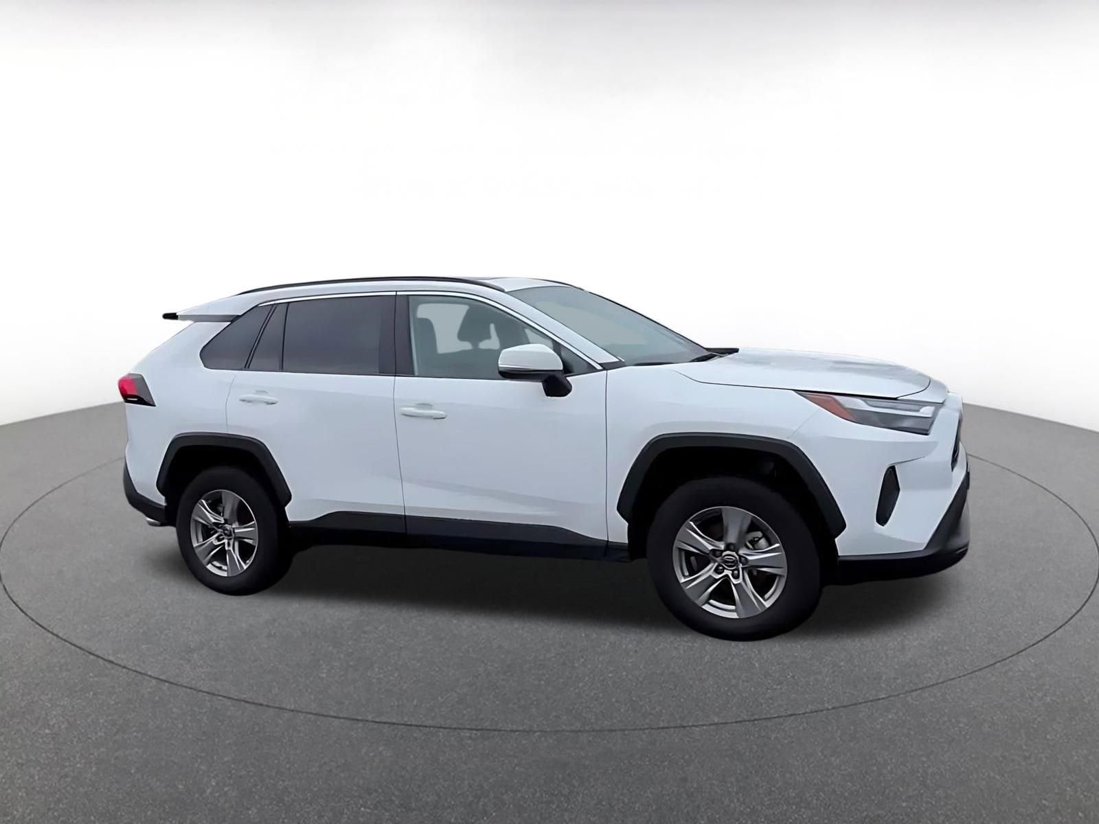 Thumbnail: 2025 Toyota RAV4 - 2