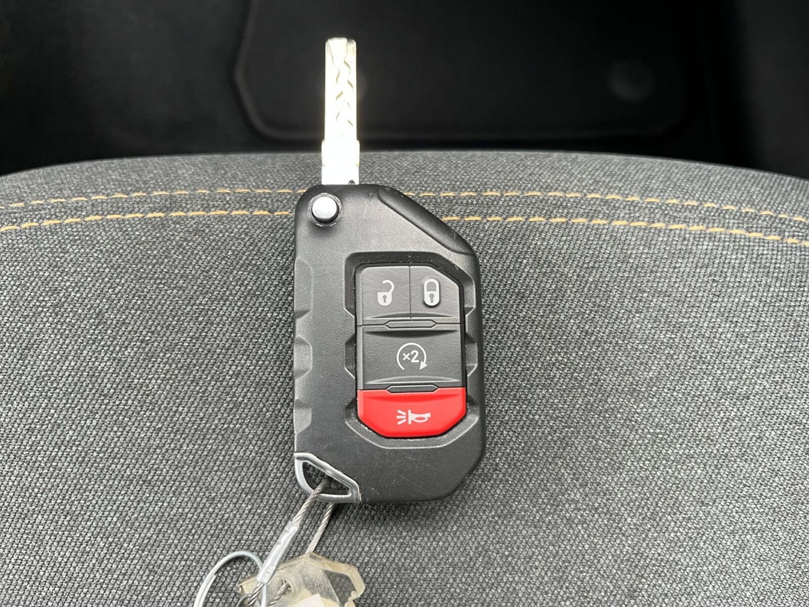 Thumbnail: 2025 Jeep Wrangler - 22