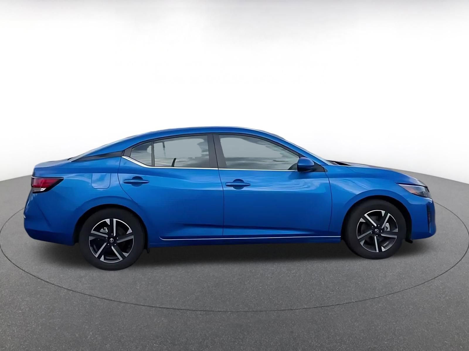 Thumbnail: 2025 Nissan Sentra - 16