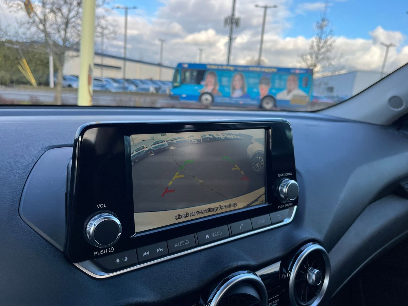 Thumbnail: 2025 Nissan Sentra - 22