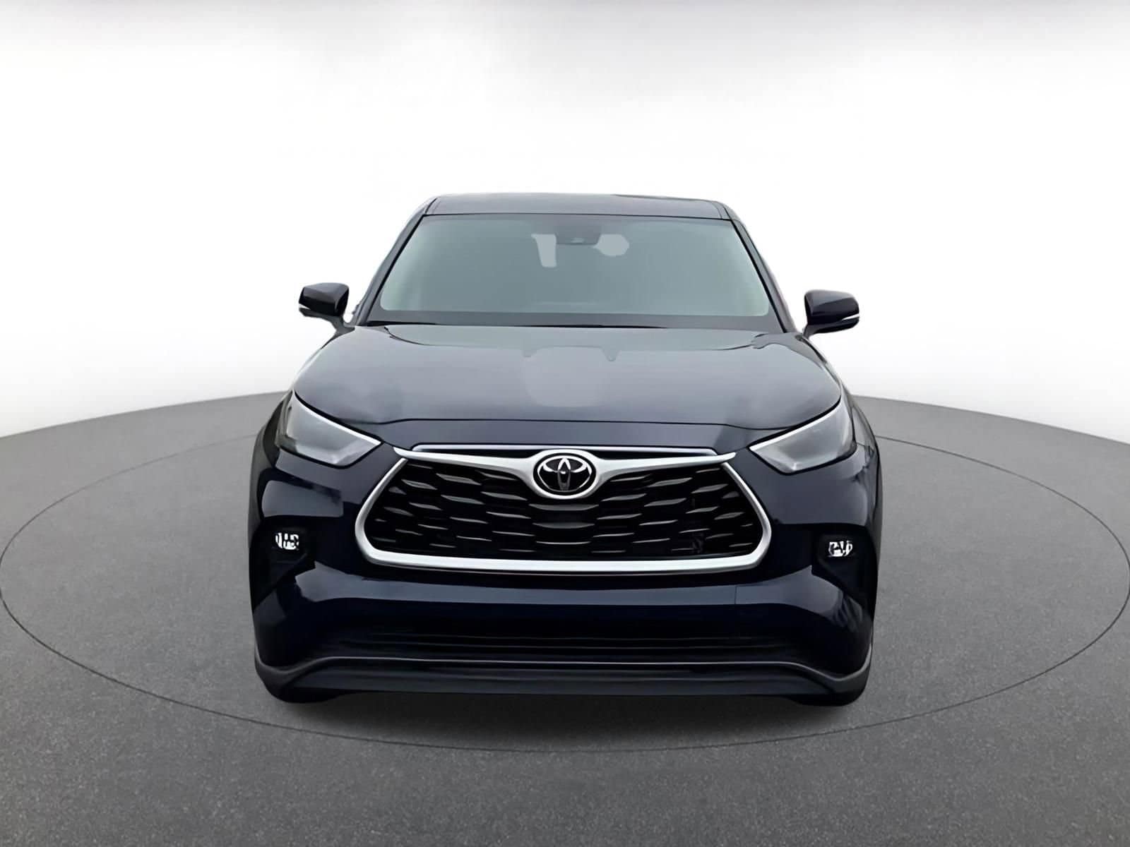 Thumbnail: 2025 Toyota Highlander - 7