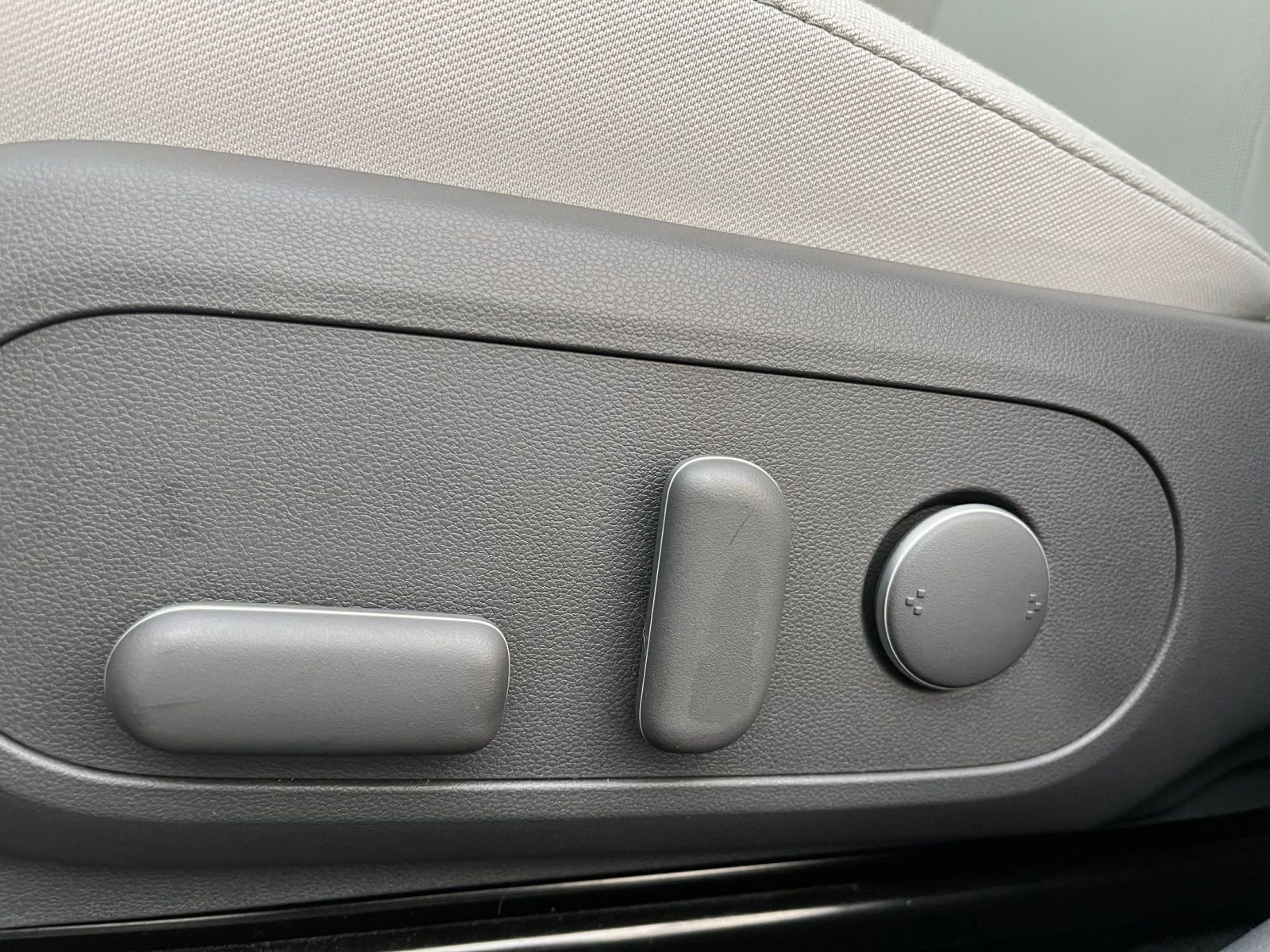 Thumbnail: 2025 Hyundai Kona - 23