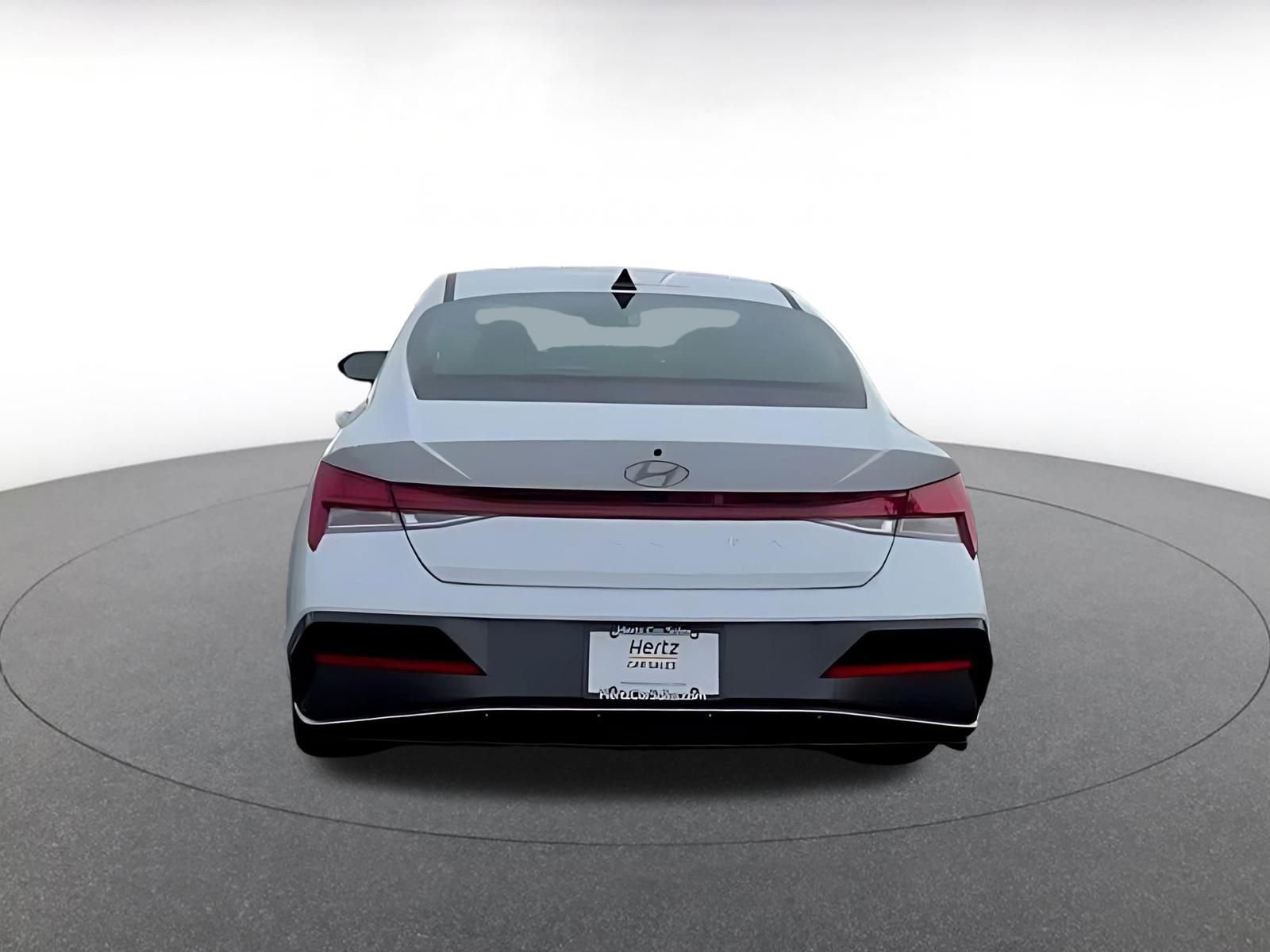 Thumbnail: 2025 Hyundai Elantra - 14