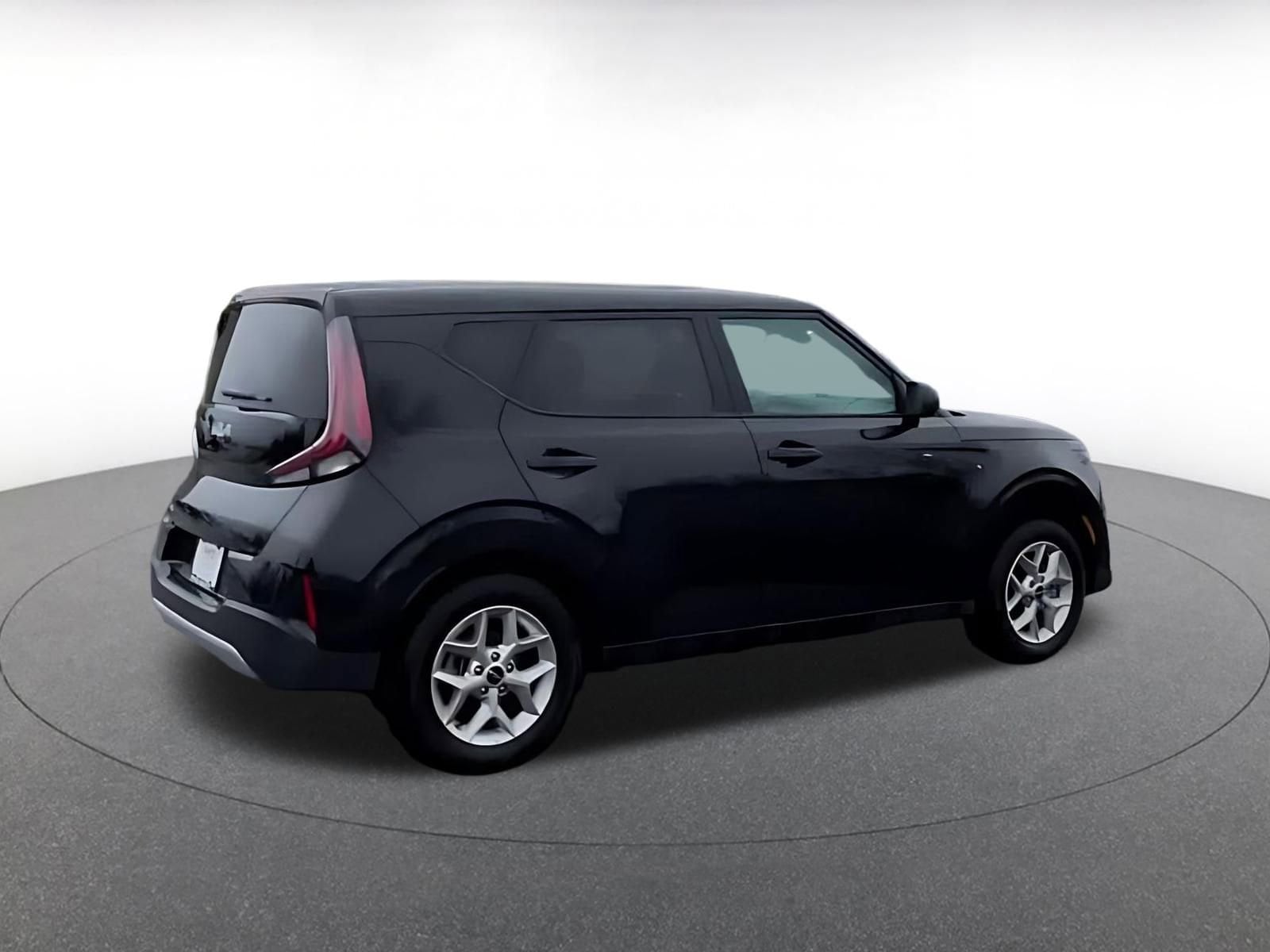 Thumbnail: 2025 Kia Soul - 14