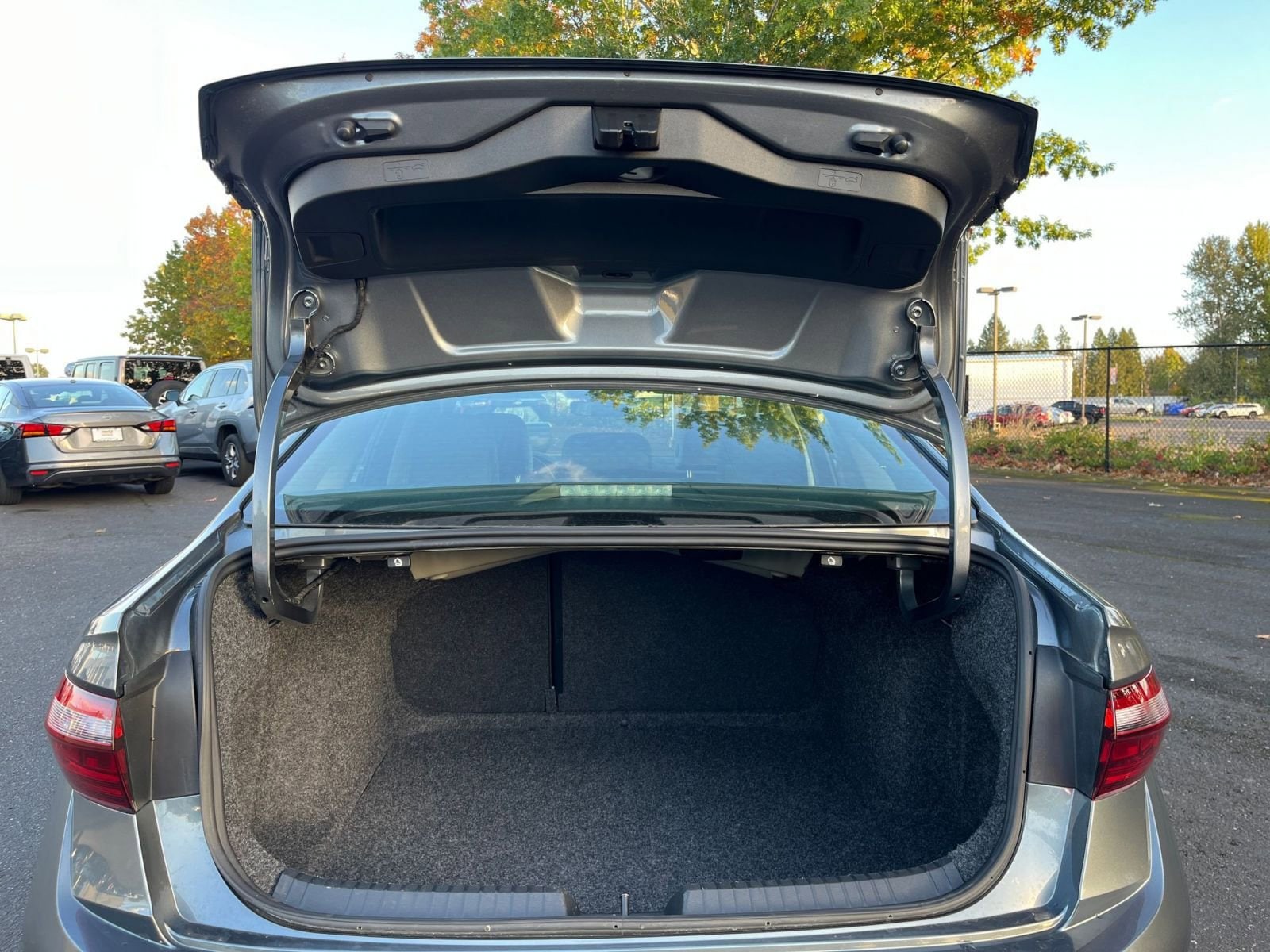 Thumbnail: 2025 Volkswagen Jetta - 31