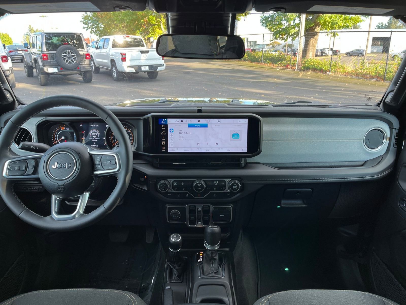 Thumbnail: 2025 Jeep Wrangler - 32