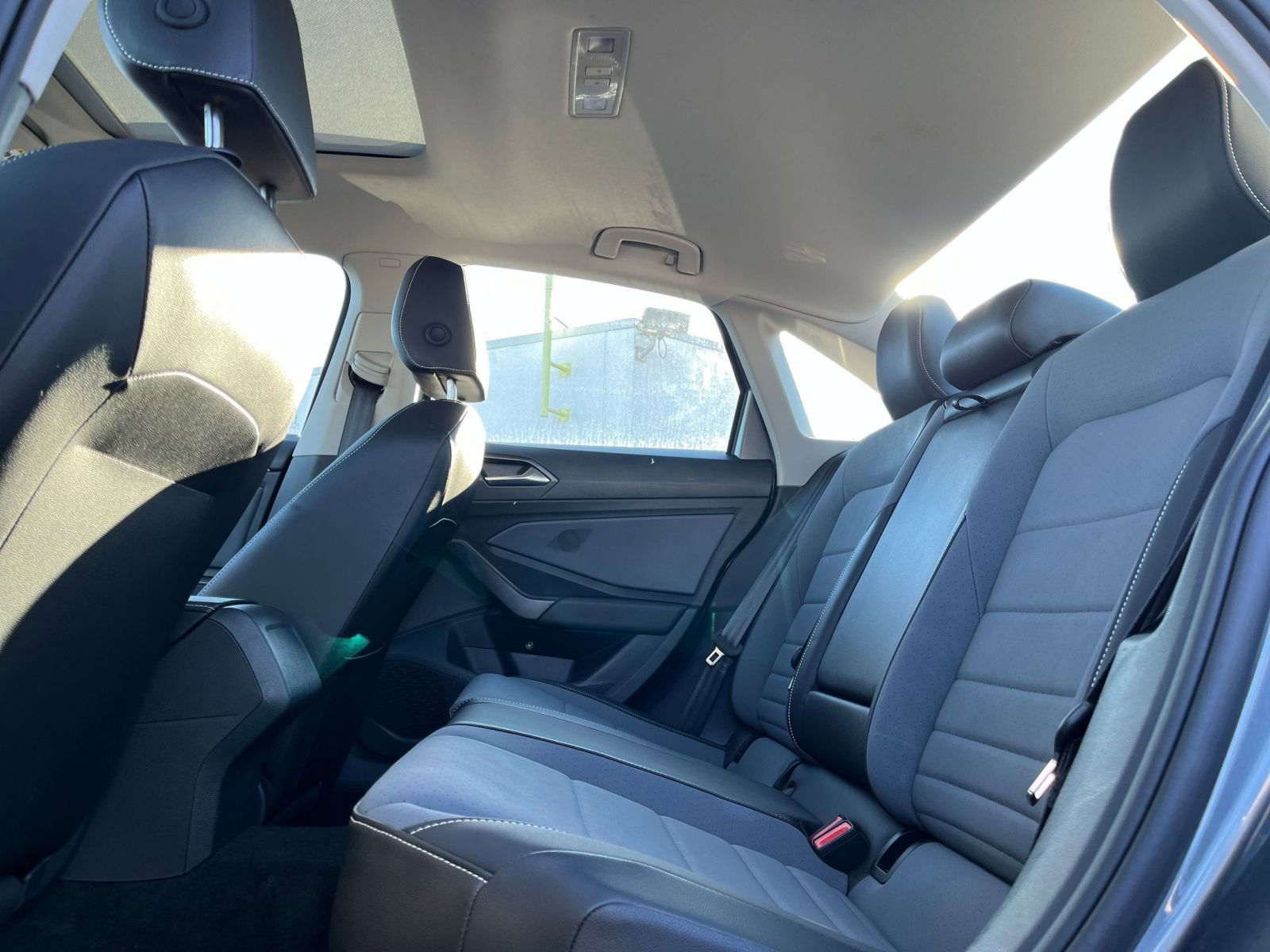 Thumbnail: 2025 Volkswagen Jetta - 25