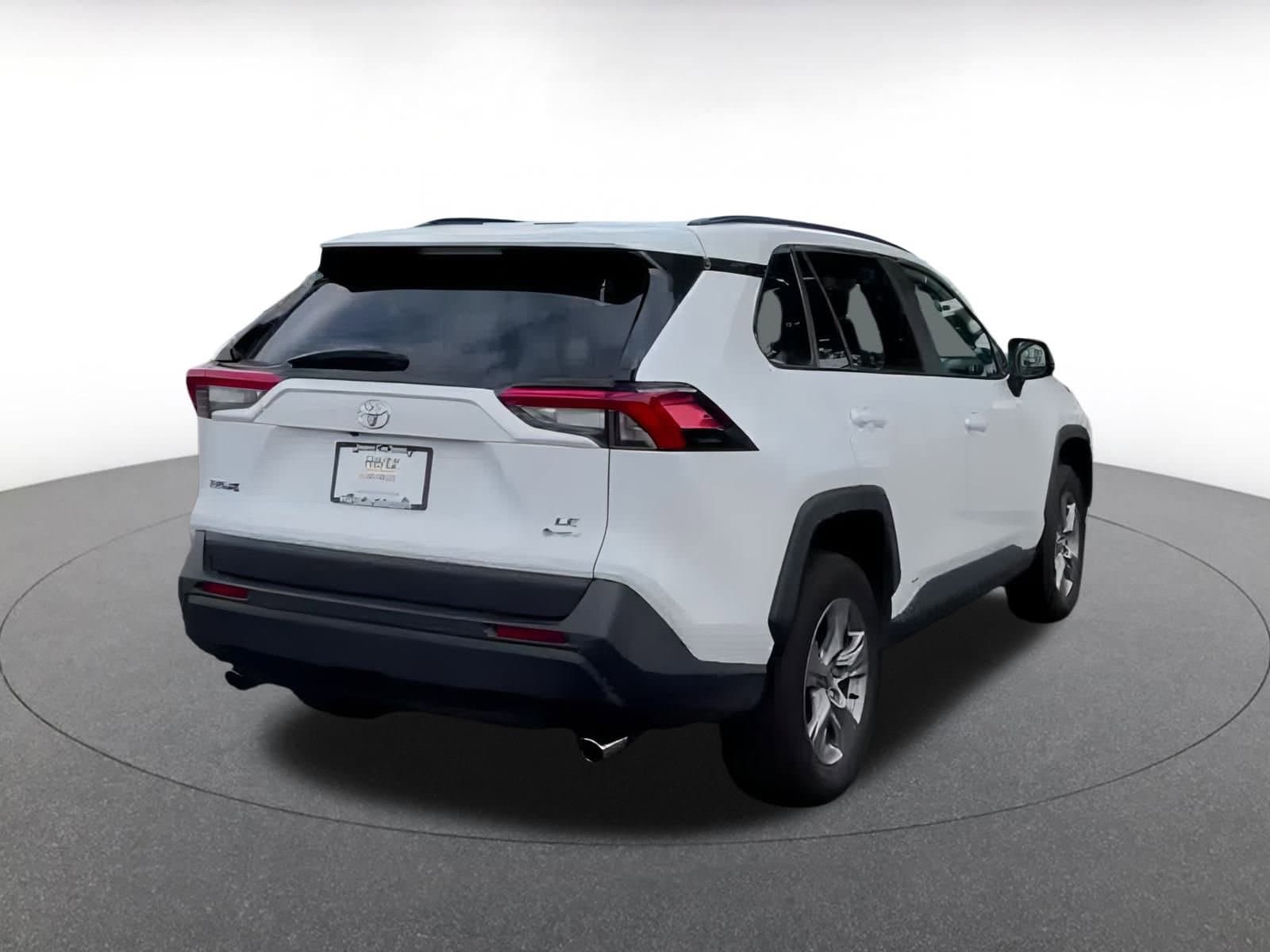 Thumbnail: 2025 Toyota RAV4 - 14