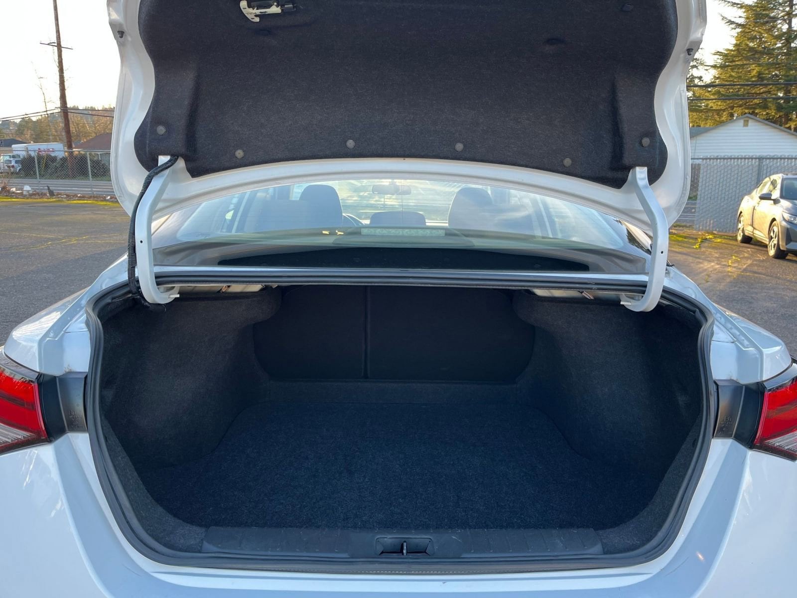 Thumbnail: 2025 Nissan Sentra - 29