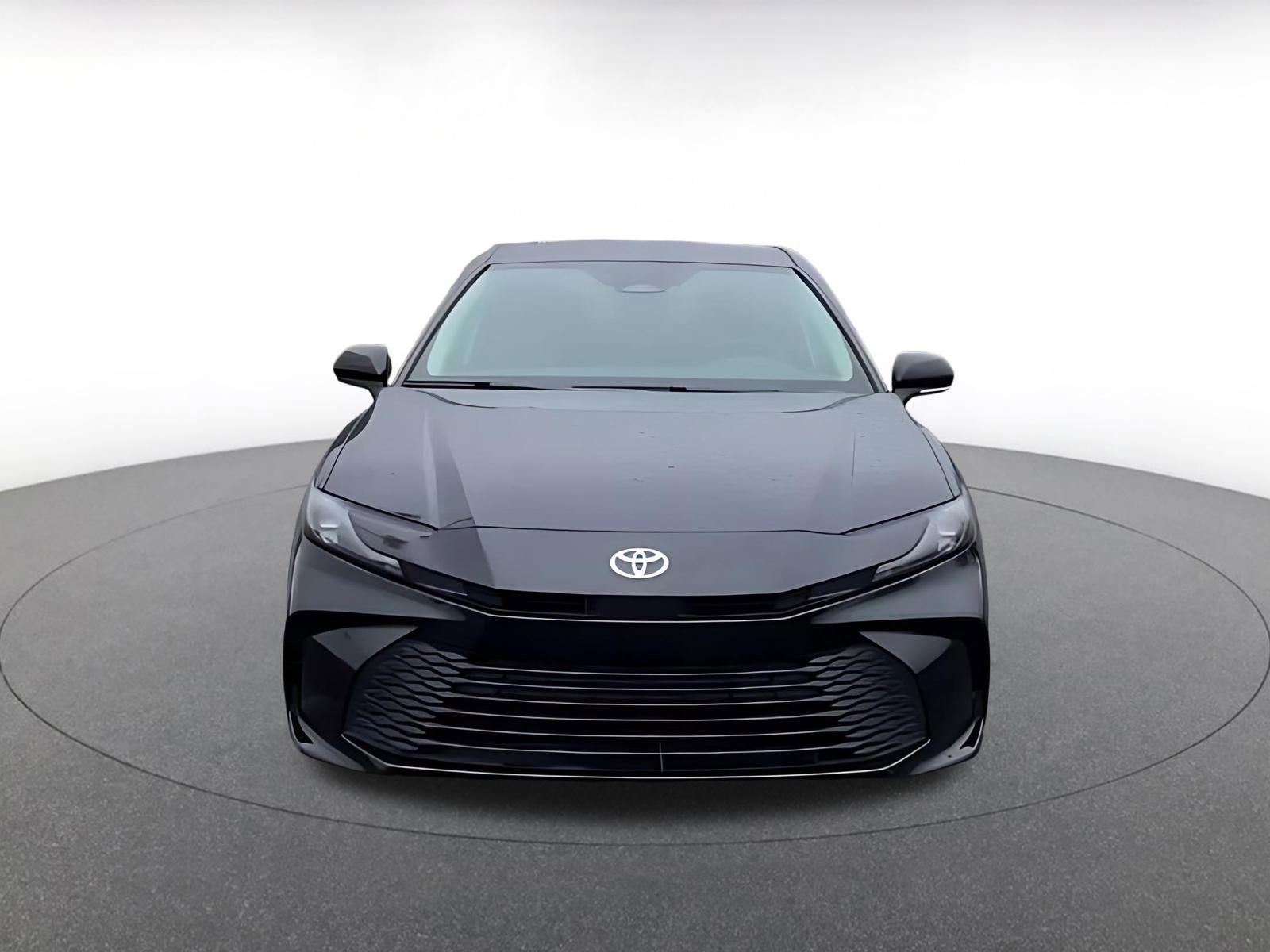 Thumbnail: 2025 Toyota Camry - 4