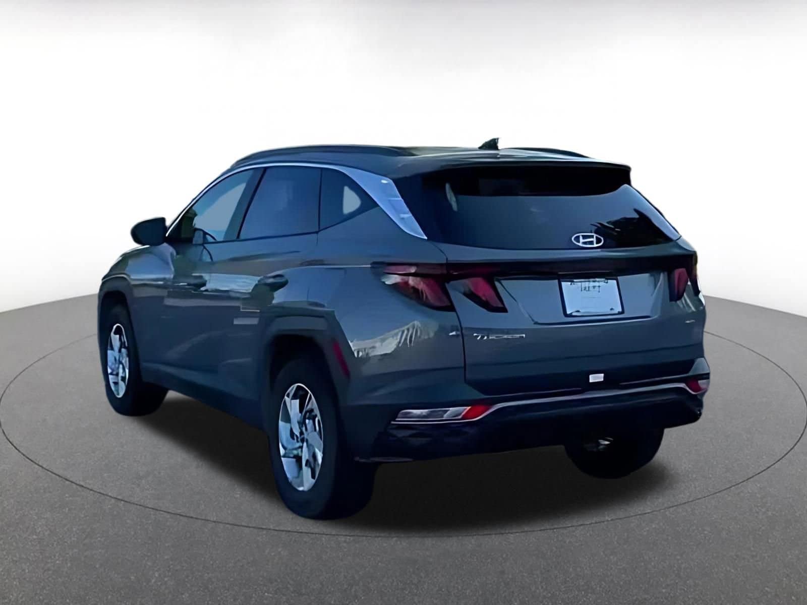 Thumbnail: 2024 Hyundai Tucson - 12