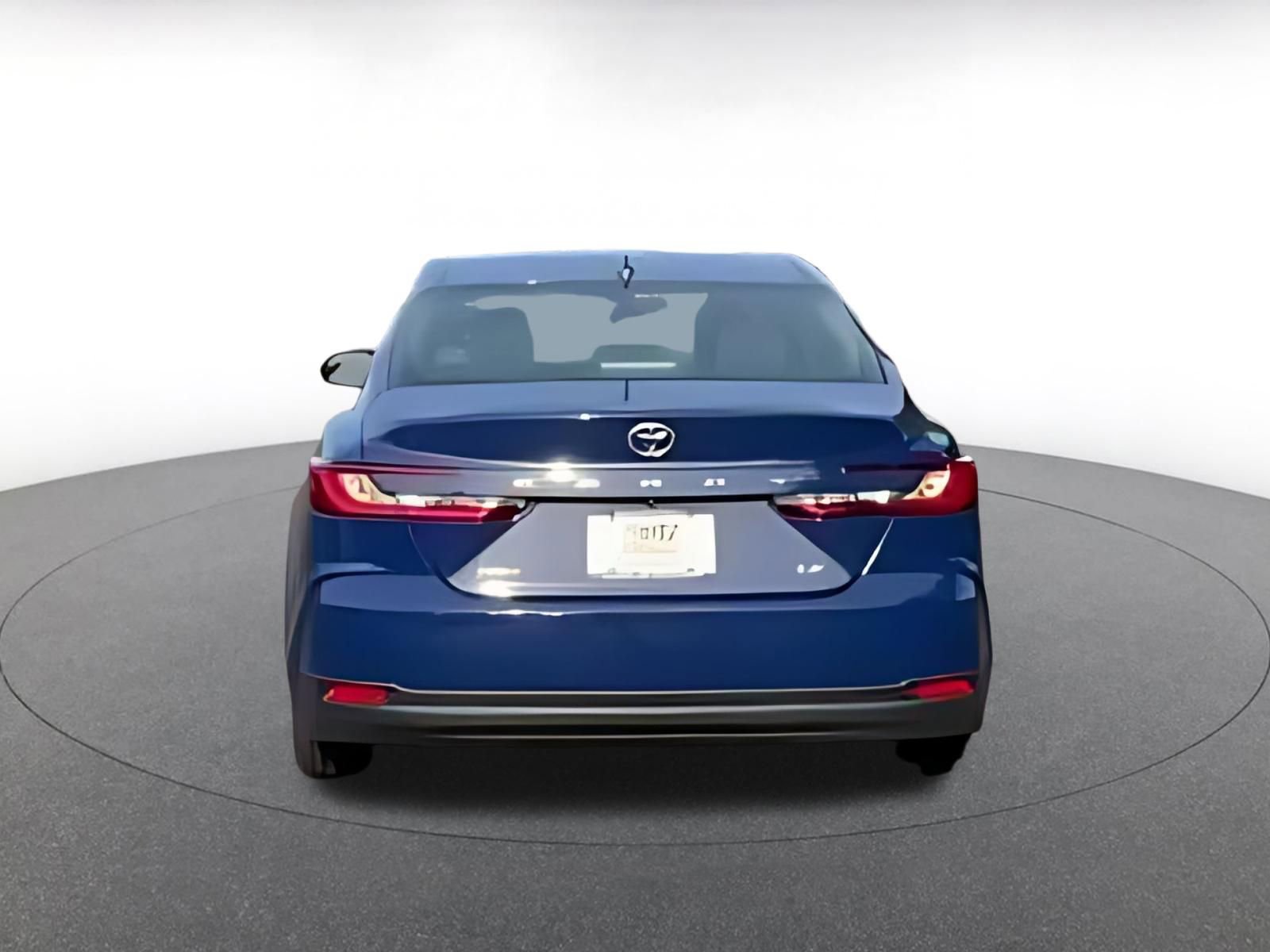 Thumbnail: 2025 Toyota Camry - 16