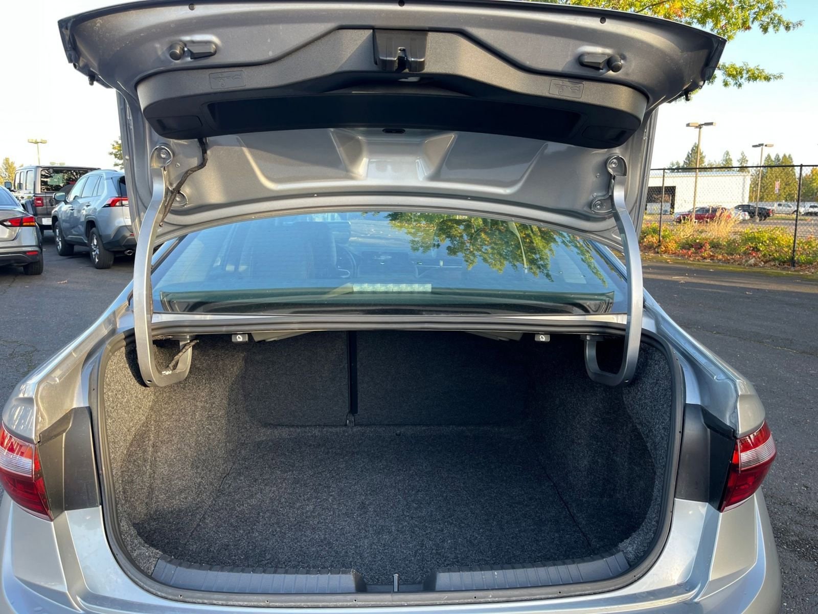 Thumbnail: 2025 Volkswagen Jetta - 31