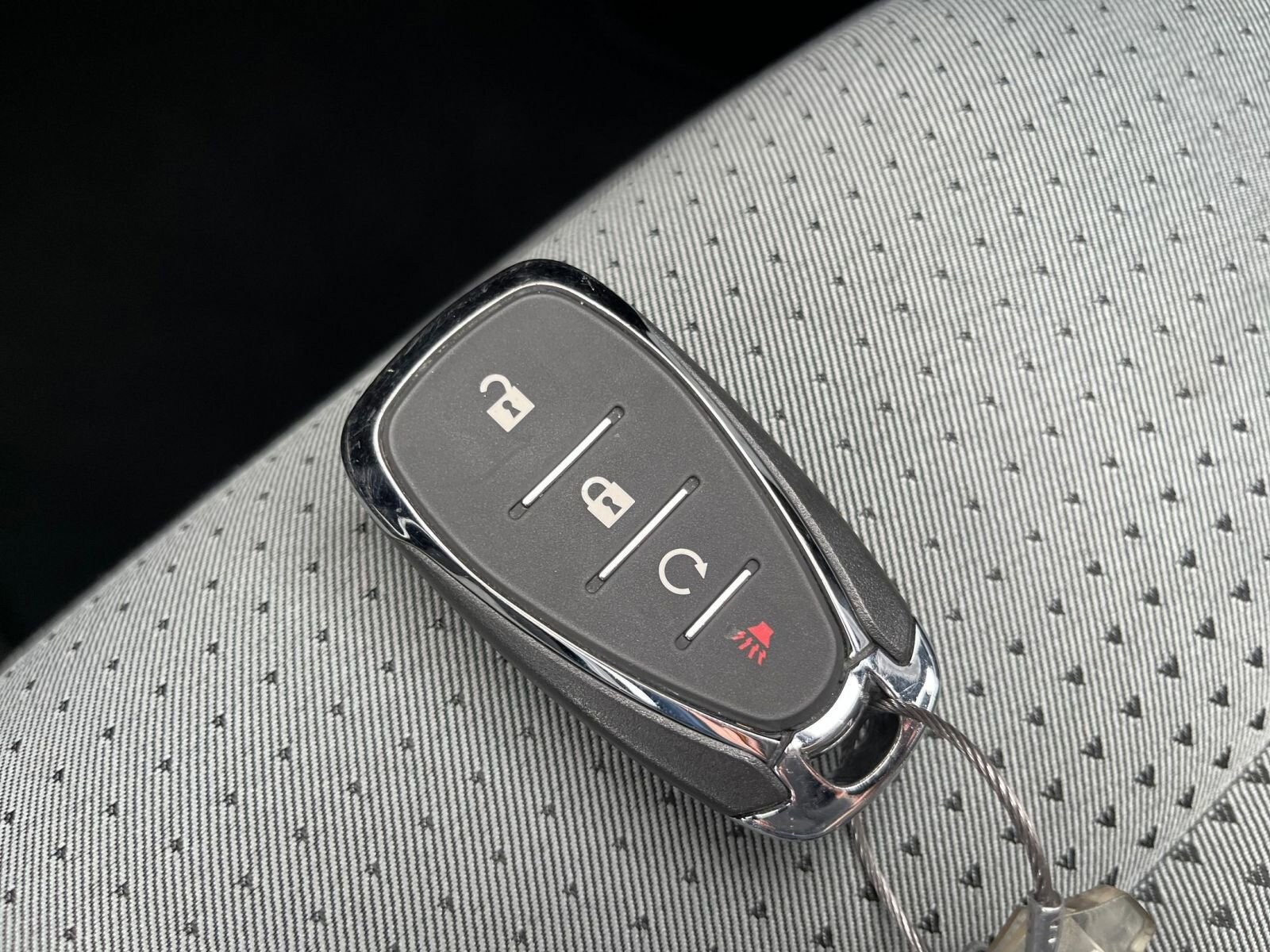 Thumbnail: 2025 Chevrolet Trax - 23