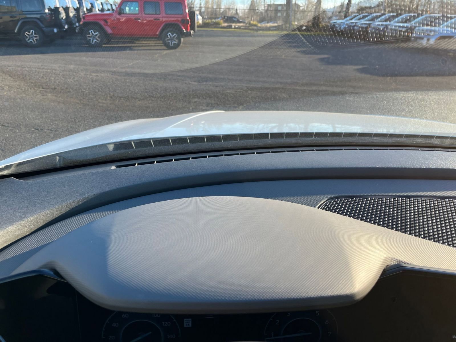 Thumbnail: 2025 Hyundai Elantra - 34