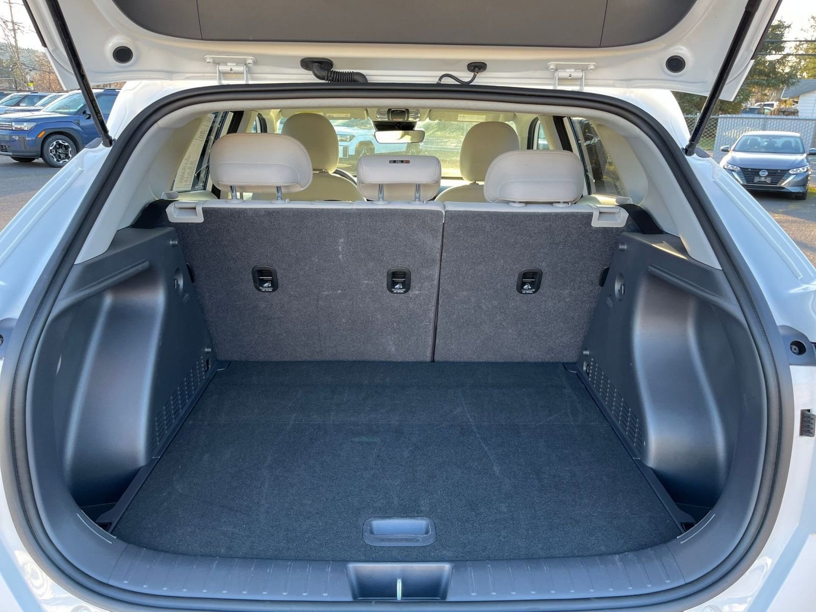 Thumbnail: 2025 Hyundai Kona - 32