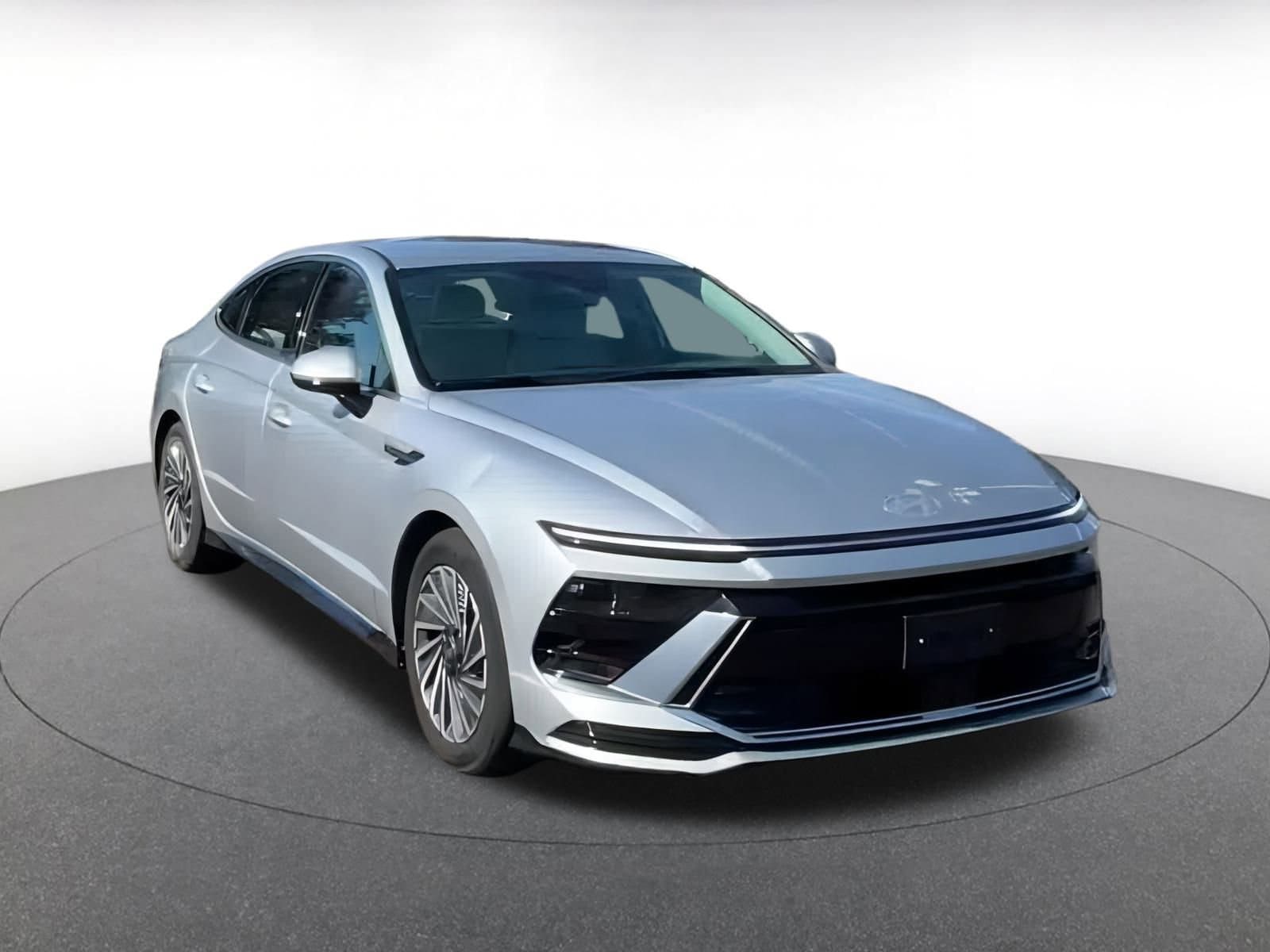 Thumbnail: 2024 Hyundai Sonata - 3