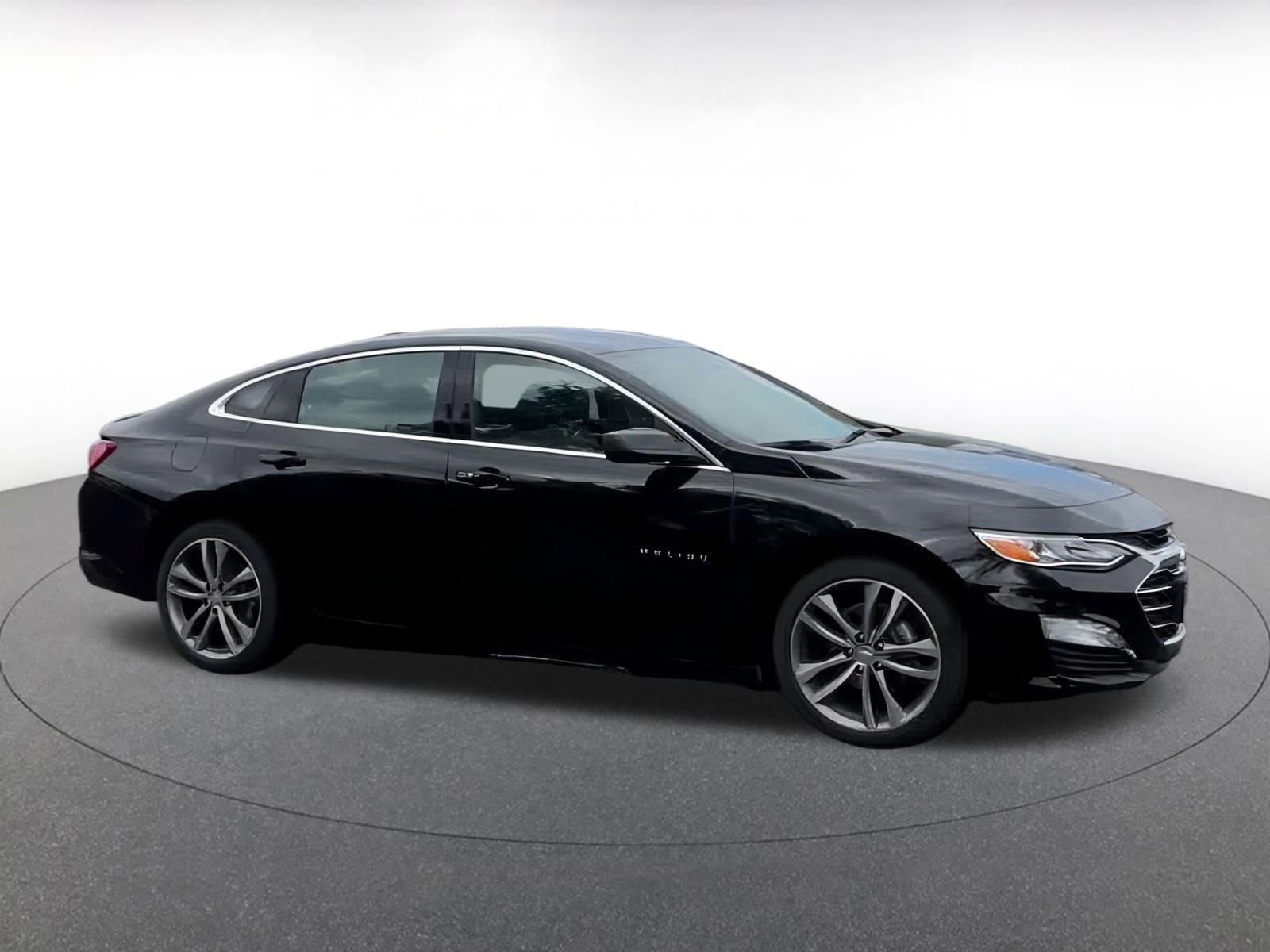 Thumbnail: 2024 Chevrolet Malibu - 11