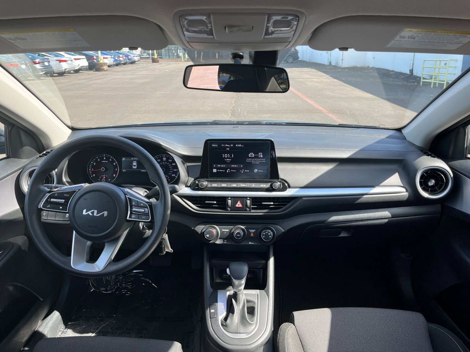 Thumbnail: 2024 Kia Forte - 31
