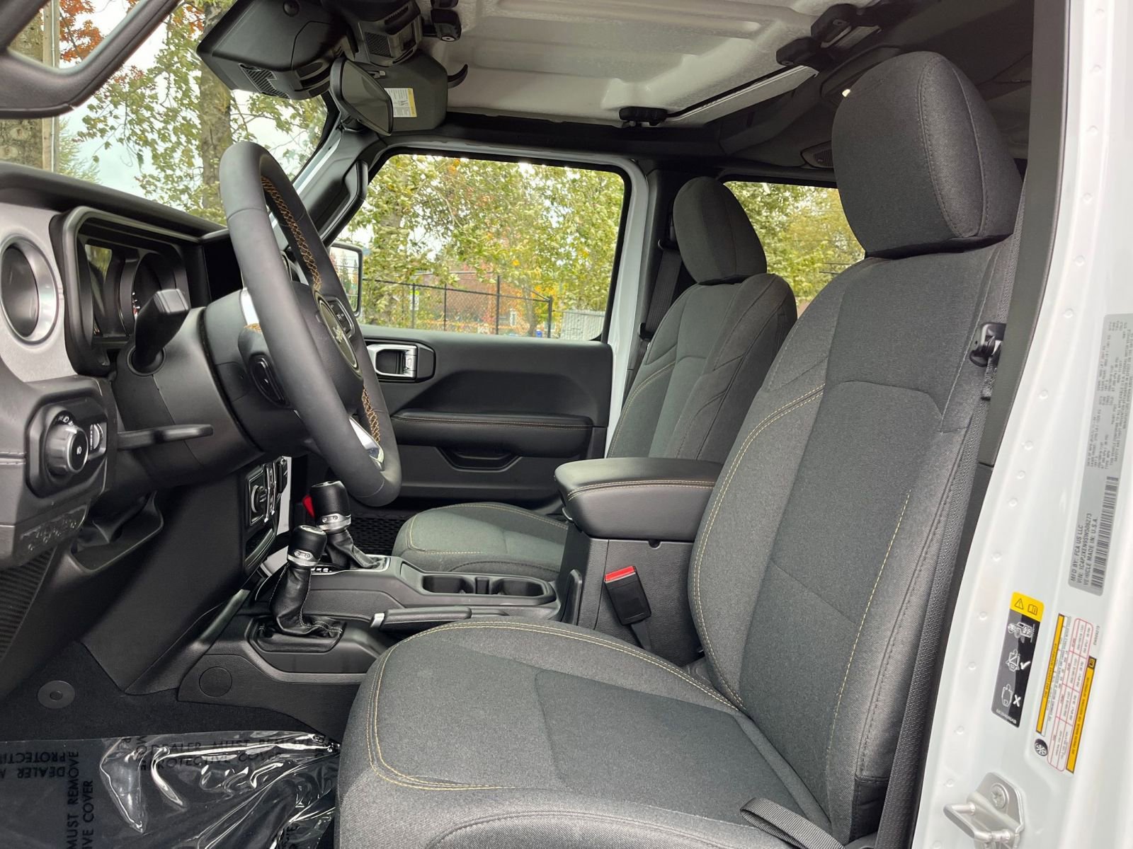 Thumbnail: 2025 Jeep Wrangler - 25