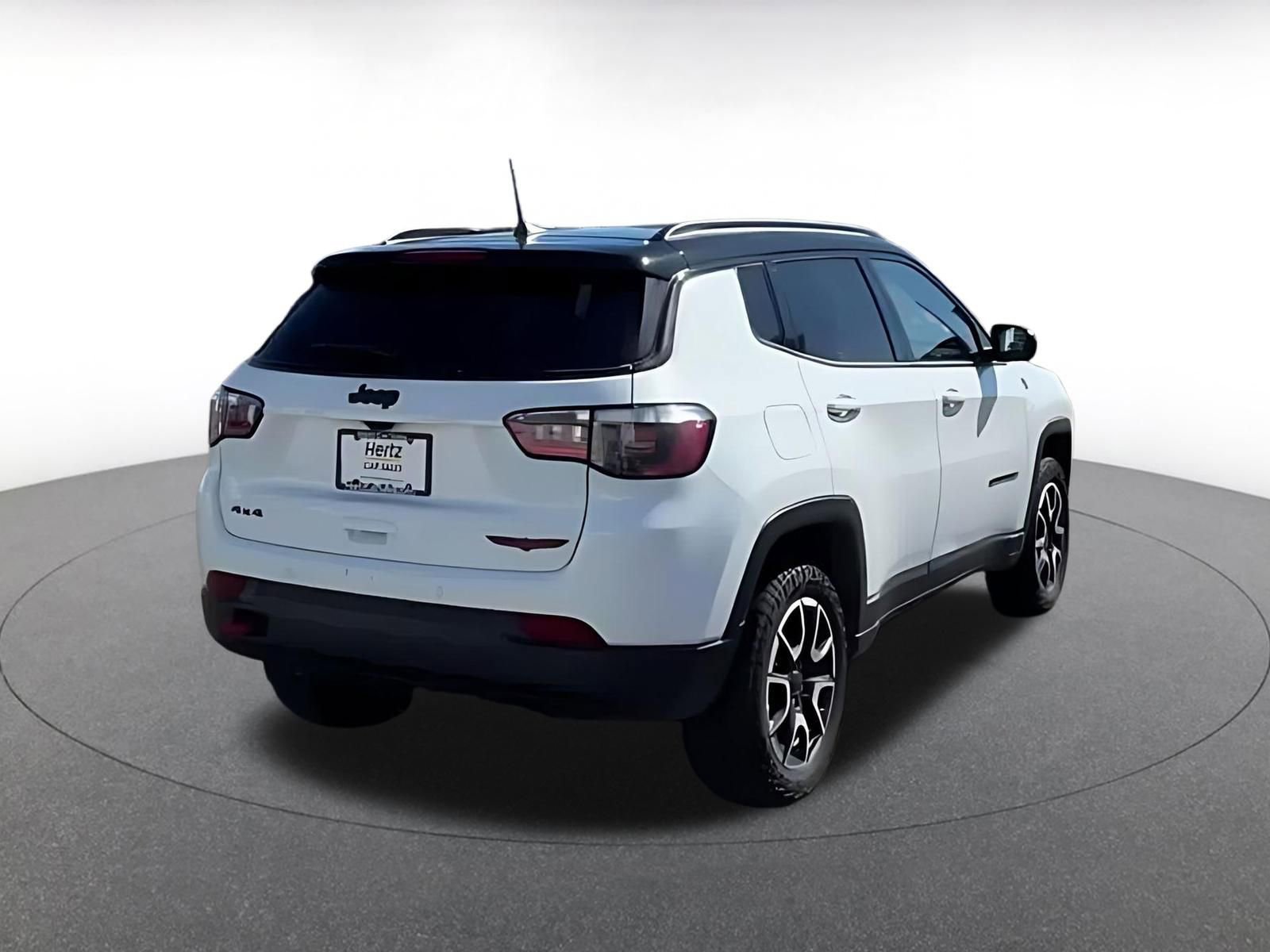 Thumbnail: 2025 Jeep Compass - 10