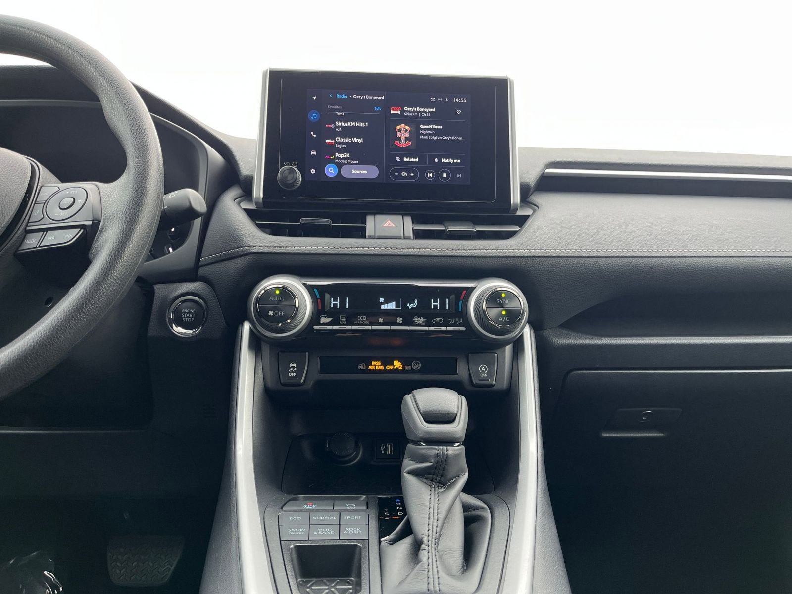 Thumbnail: 2025 Toyota RAV4 - 22