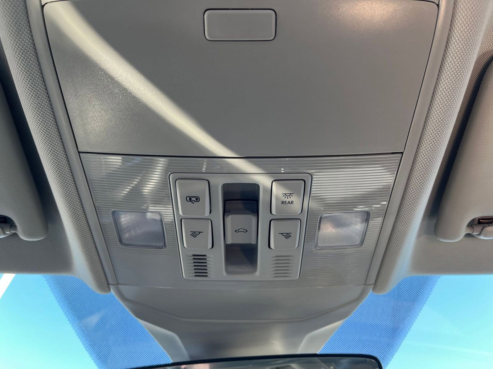 Thumbnail: 2025 Volkswagen Jetta - 24