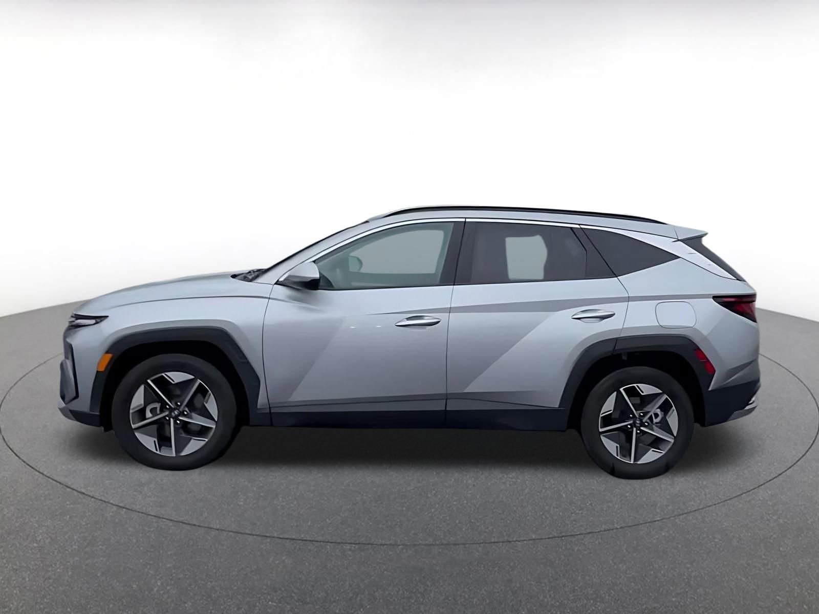 Thumbnail: 2025 Hyundai Tucson - 10