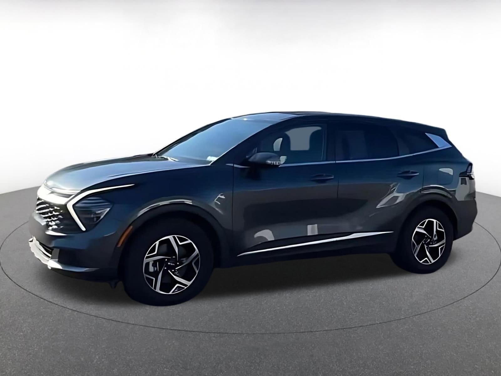 Thumbnail: 2025 Kia Sportage - 8