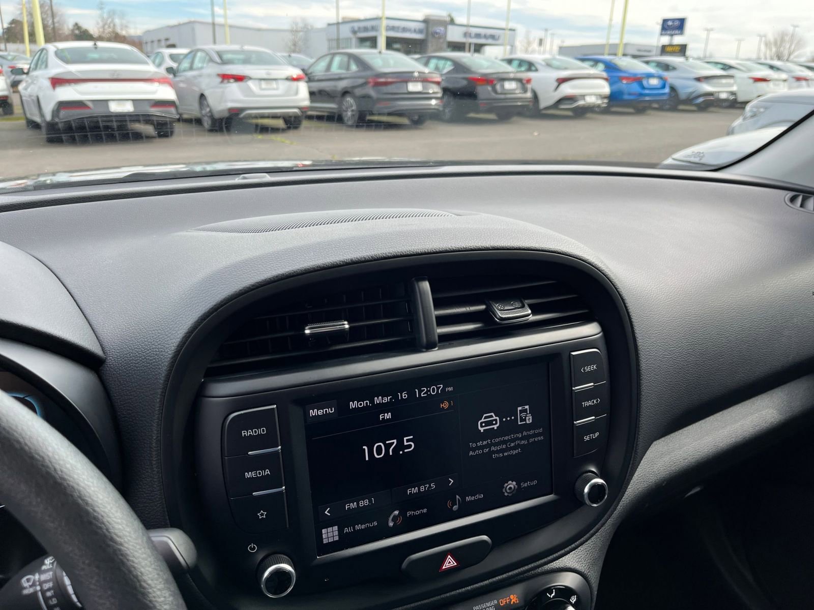 Thumbnail: 2025 Kia Soul - 17