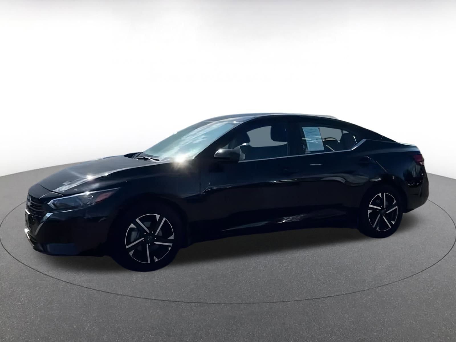 Thumbnail: 2024 Nissan Sentra - 8