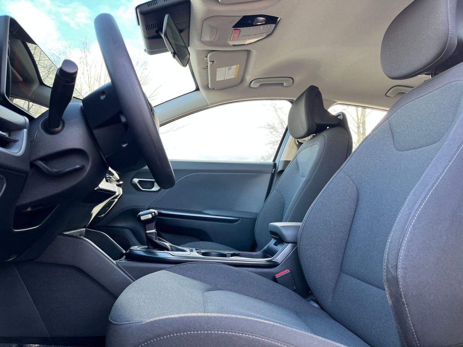 Thumbnail: 2025 Kia K4 - 25