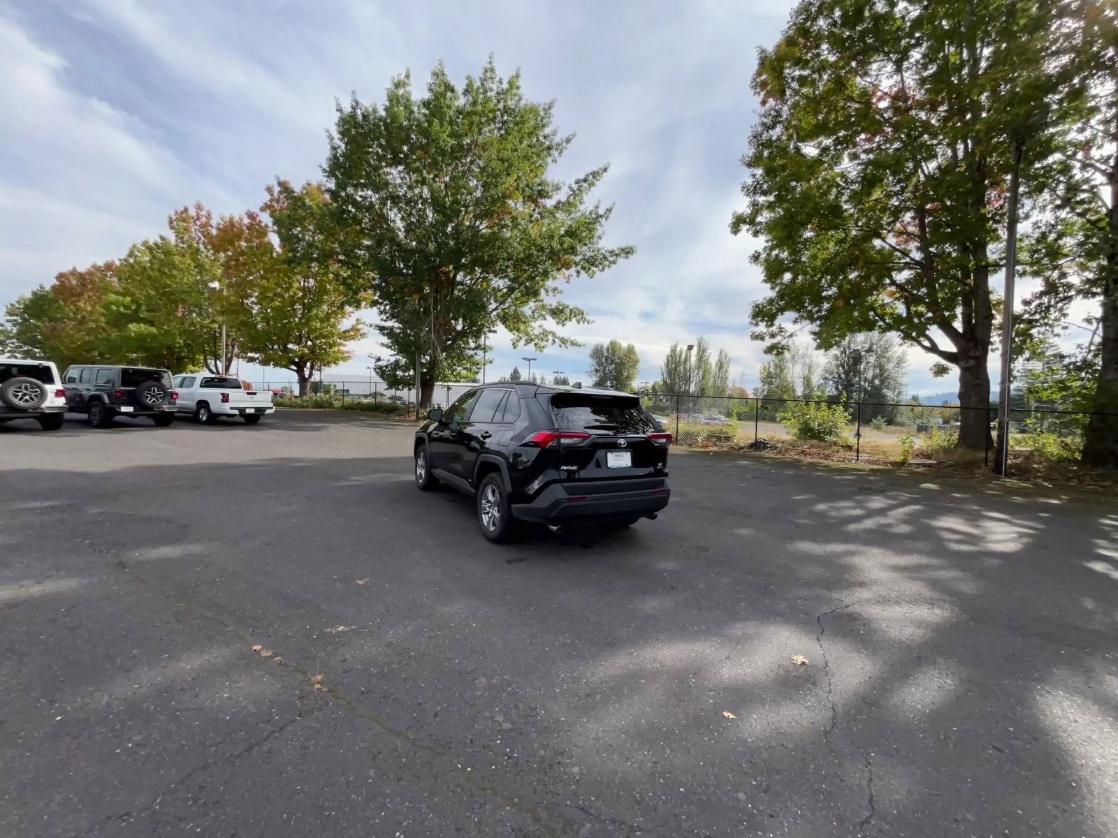 Thumbnail: 2025 Toyota RAV4 - 16