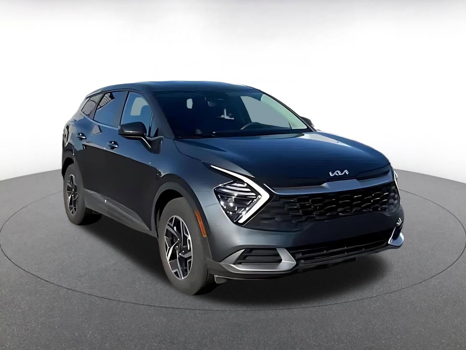 Thumbnail: 2025 Kia Sportage - 3