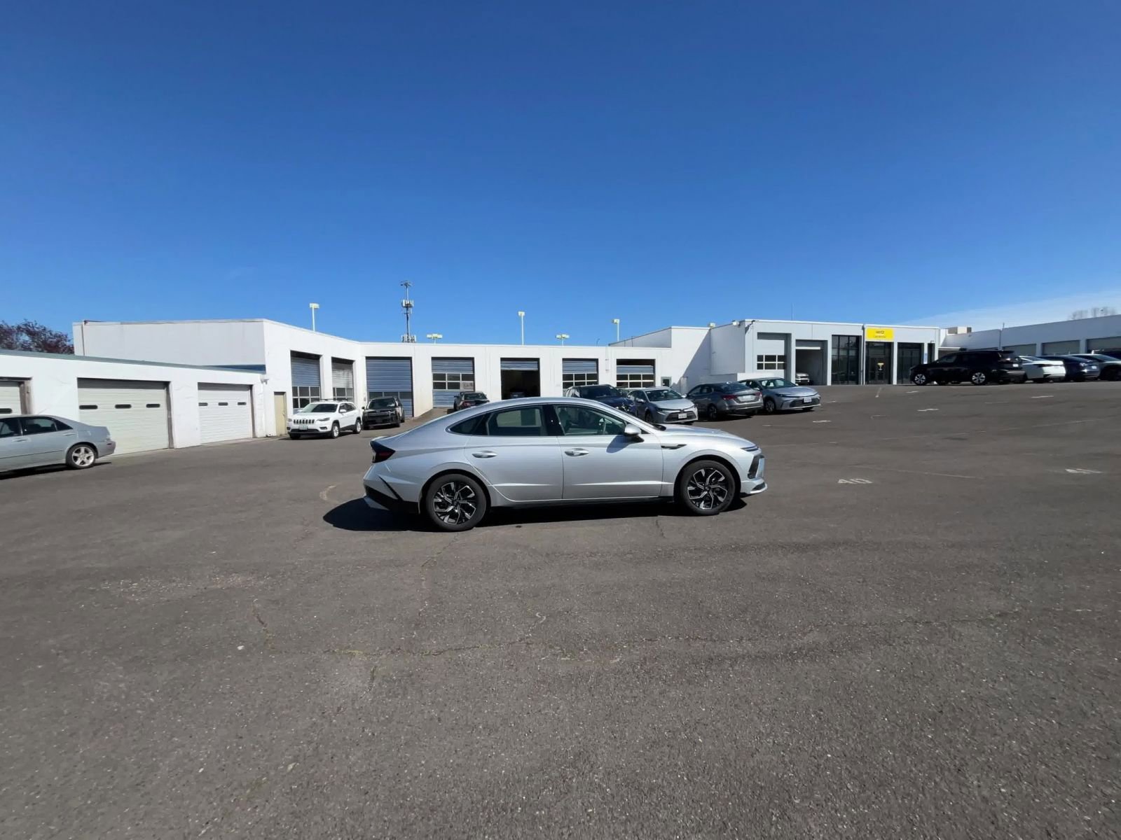 Thumbnail: 2025 Hyundai Sonata - 16