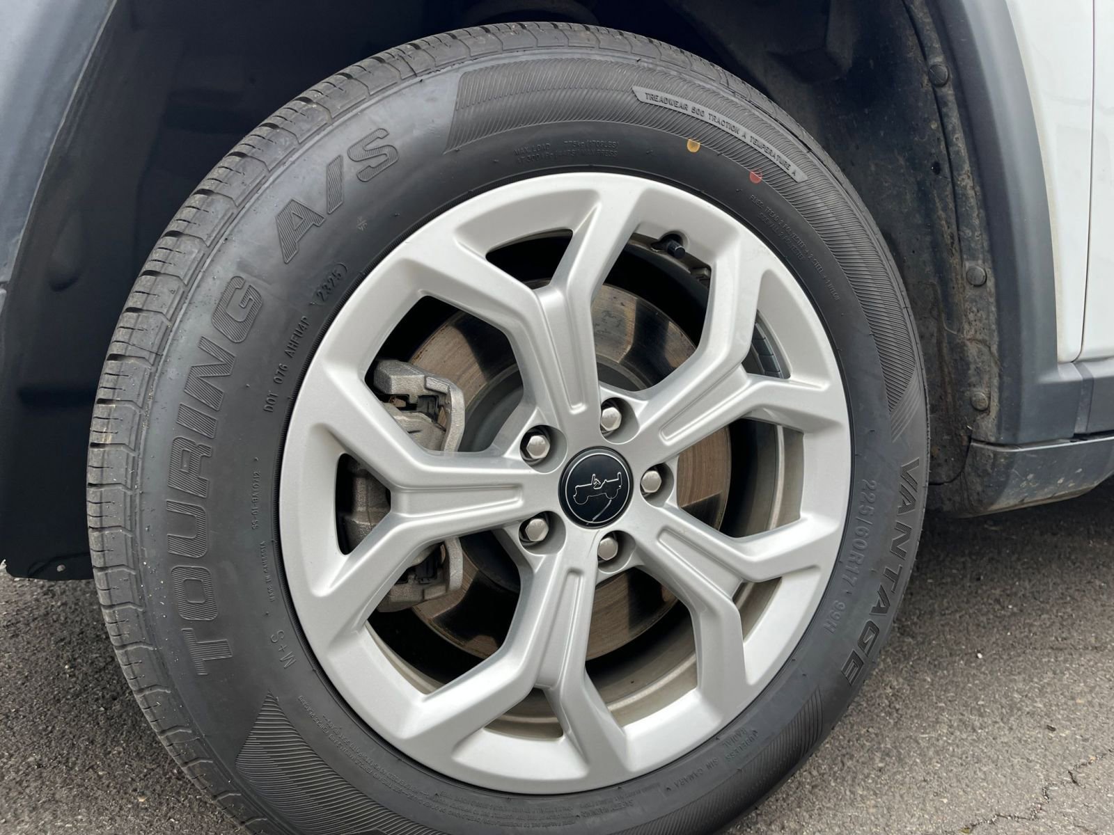 Thumbnail: 2025 Jeep Compass - 30