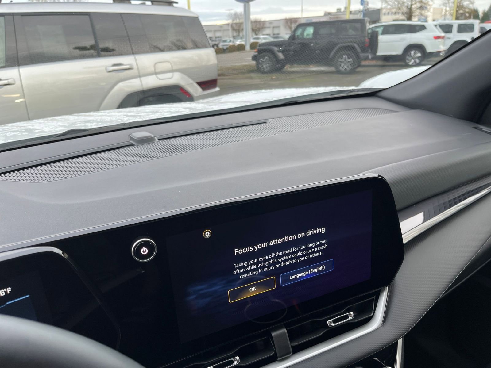 Thumbnail: 2025 Chevrolet Equinox - 20