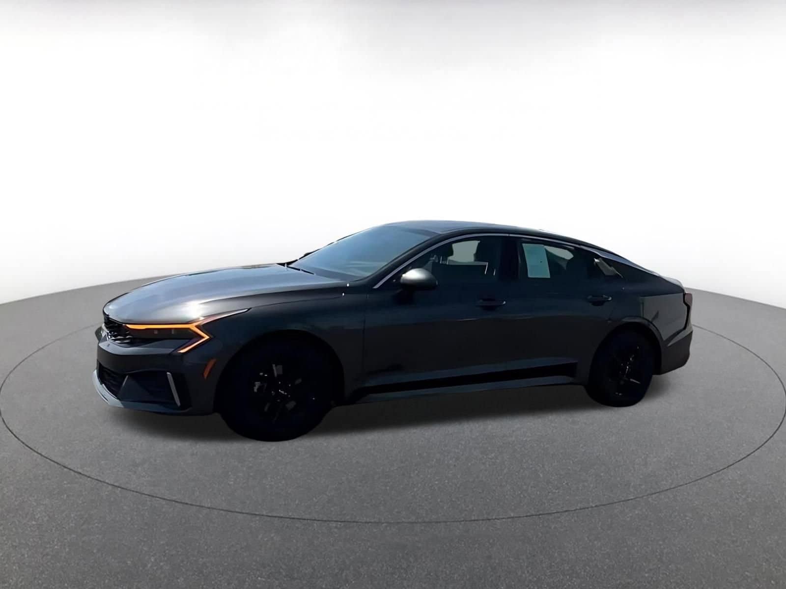 Thumbnail: 2025 Kia K5 - 8