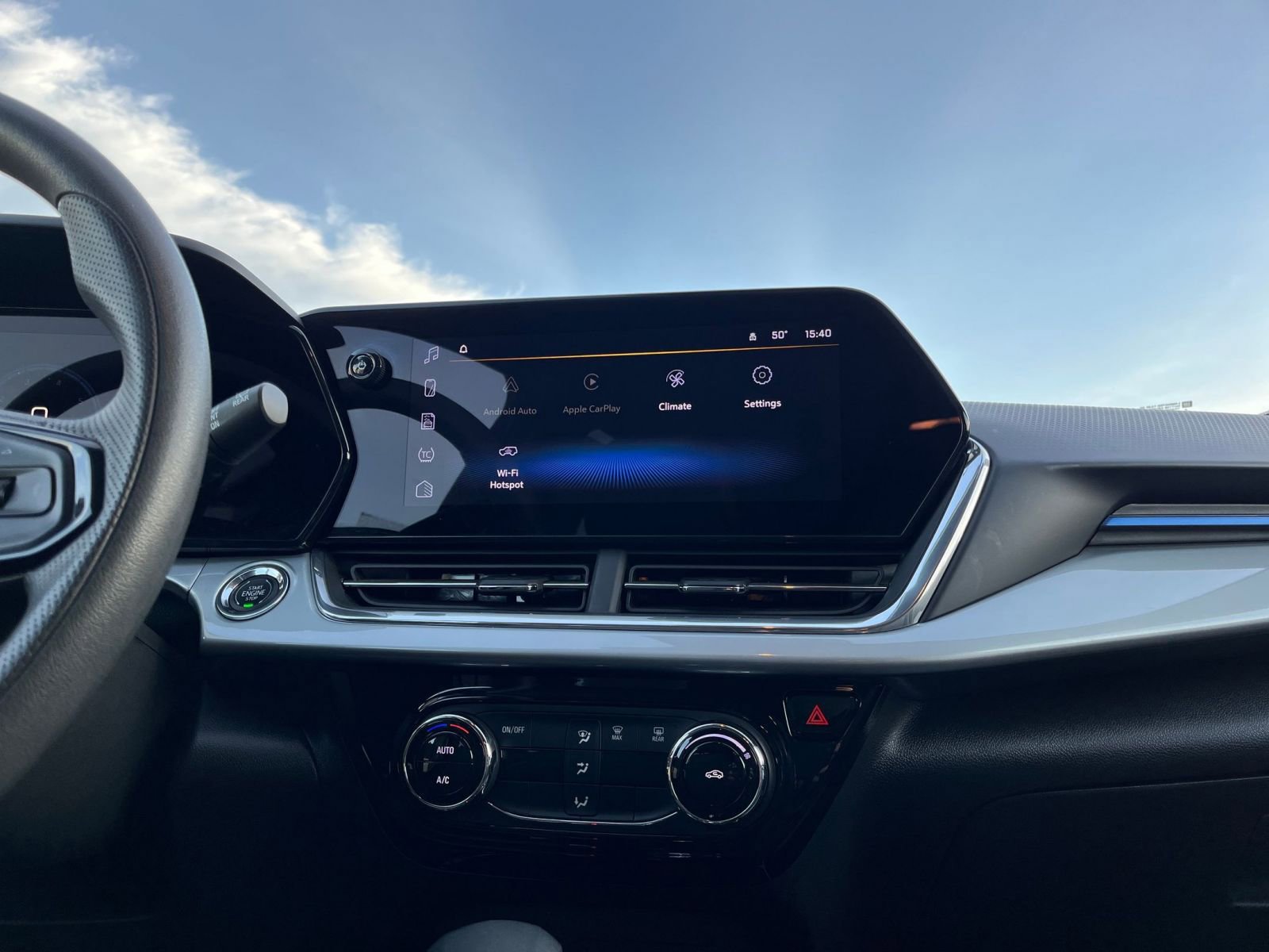 Thumbnail: 2025 Chevrolet Trax - 21