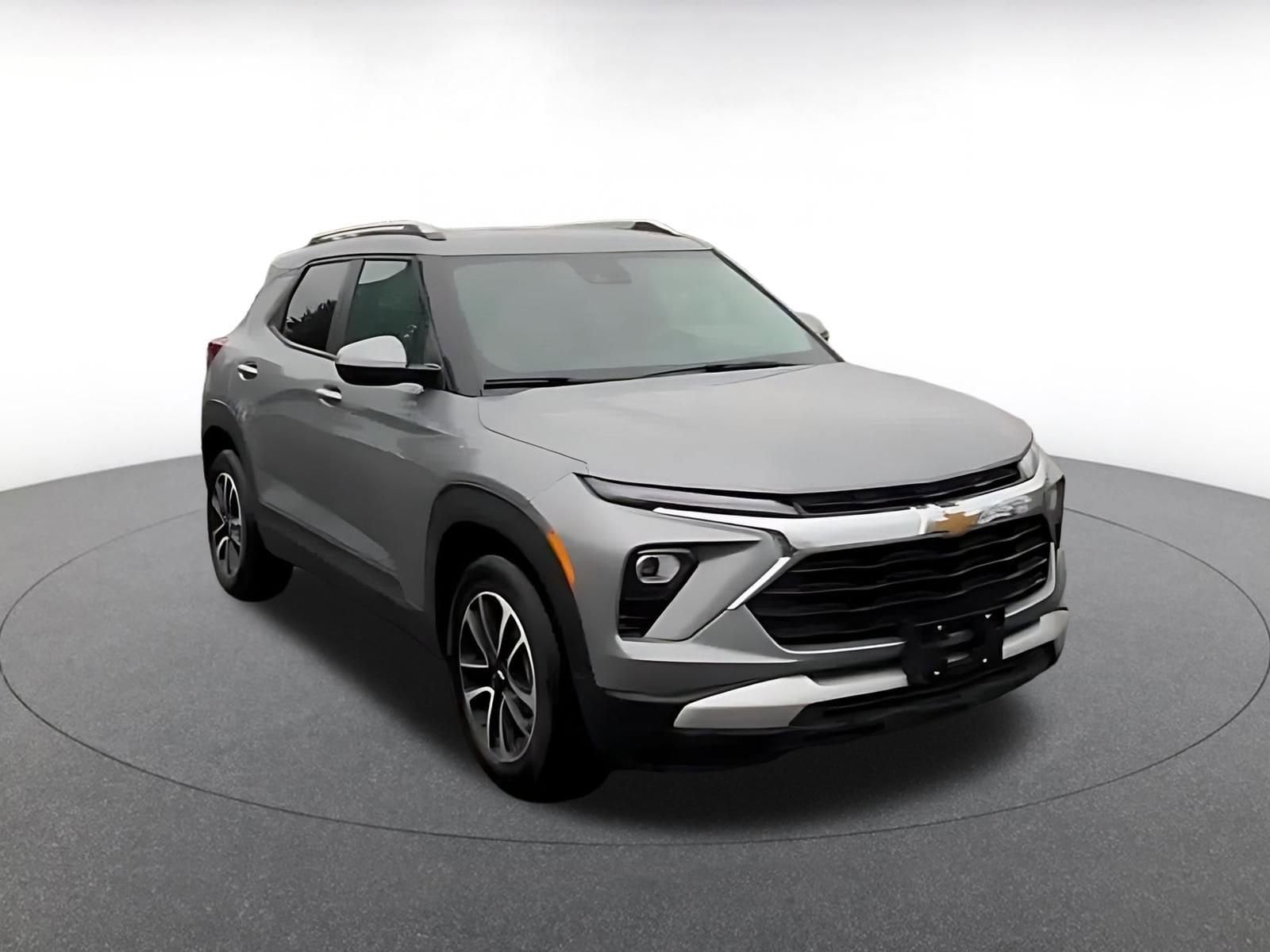 Thumbnail: 2025 Chevrolet TrailBlazer - 3